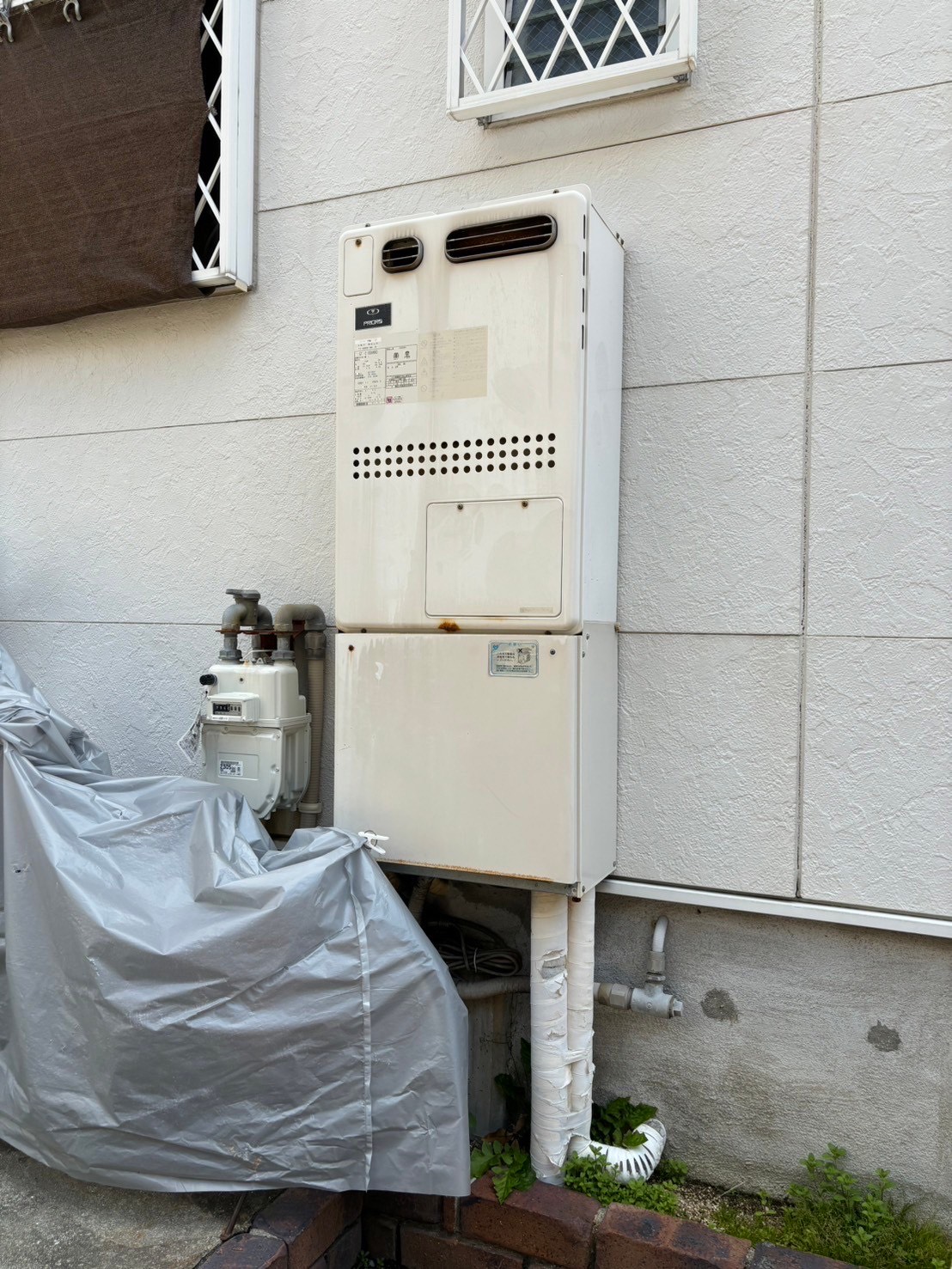神戸市垂水区Hガス給湯器の施工事例工事前写真