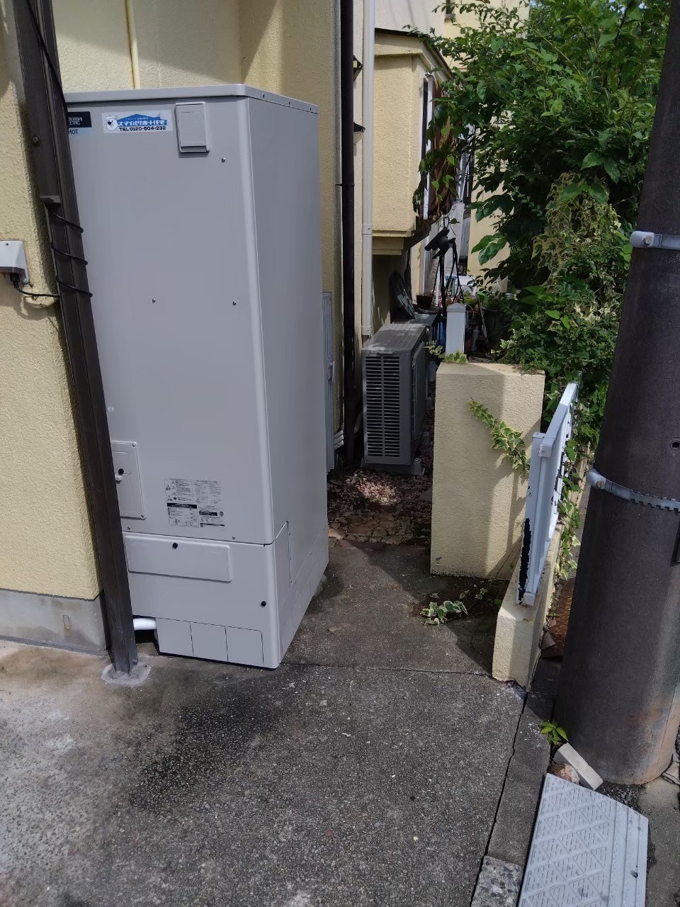 兵庫県明石市Yエコキュートの施工事例工事後写真