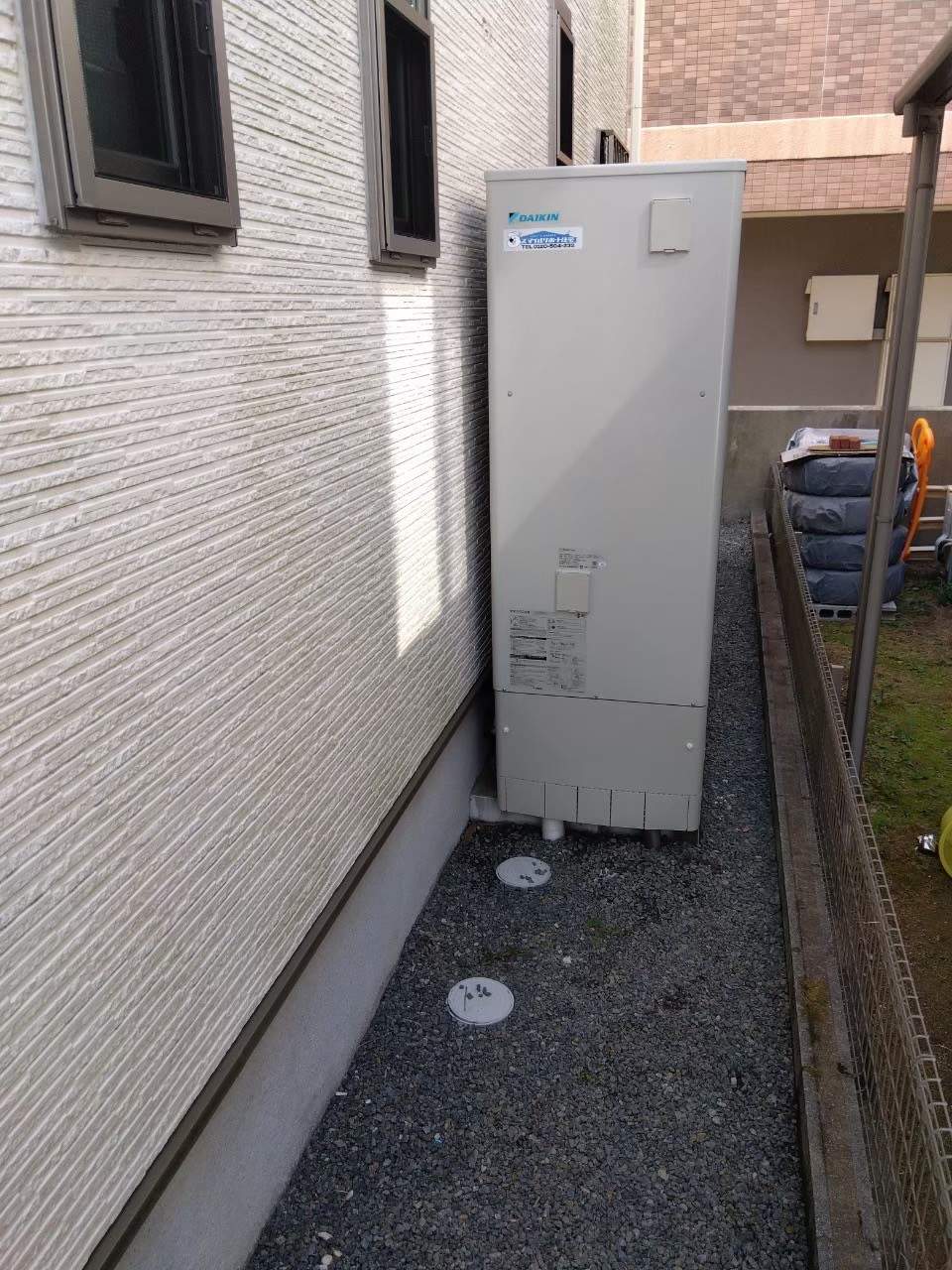 兵庫県明石市Nエコキュートの施工事例工事後写真