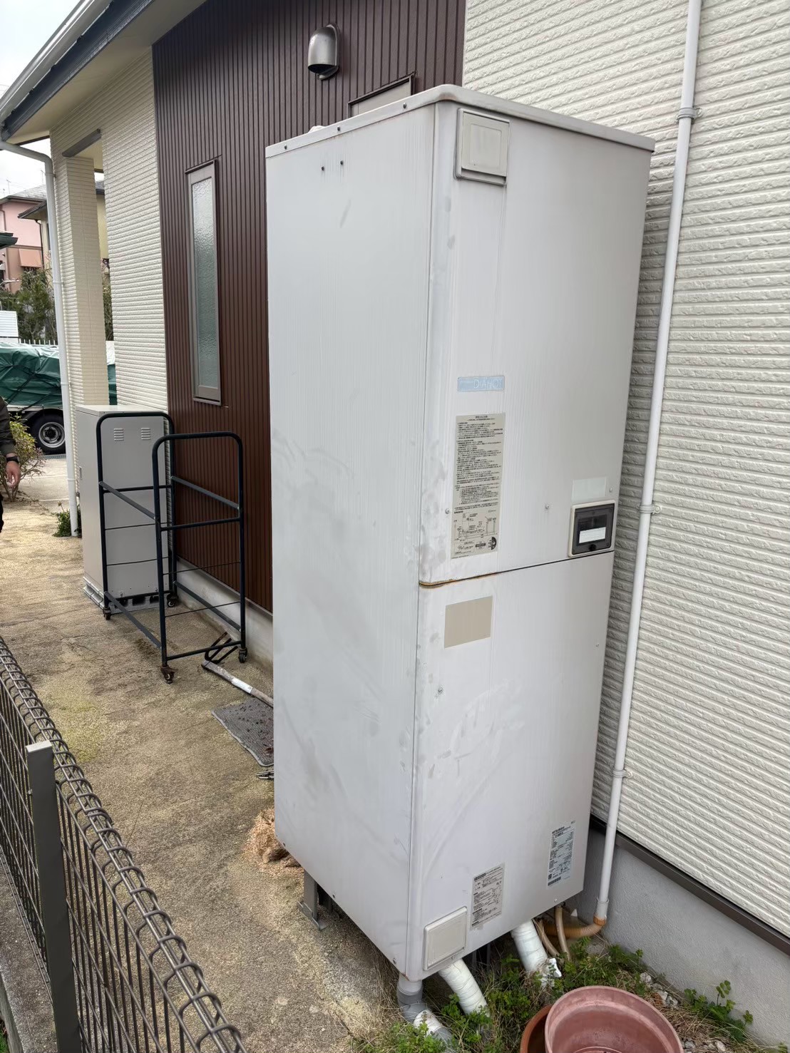神戸市北区Hエコキュートの施工事例工事前写真