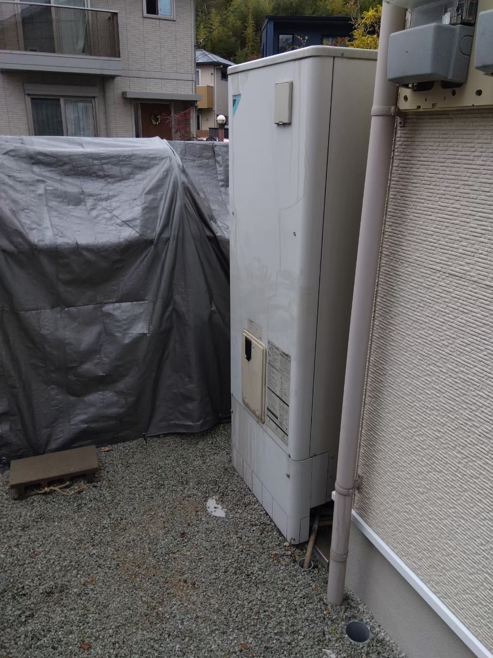 神戸市北区Sエコキュートの施工事例工事前写真