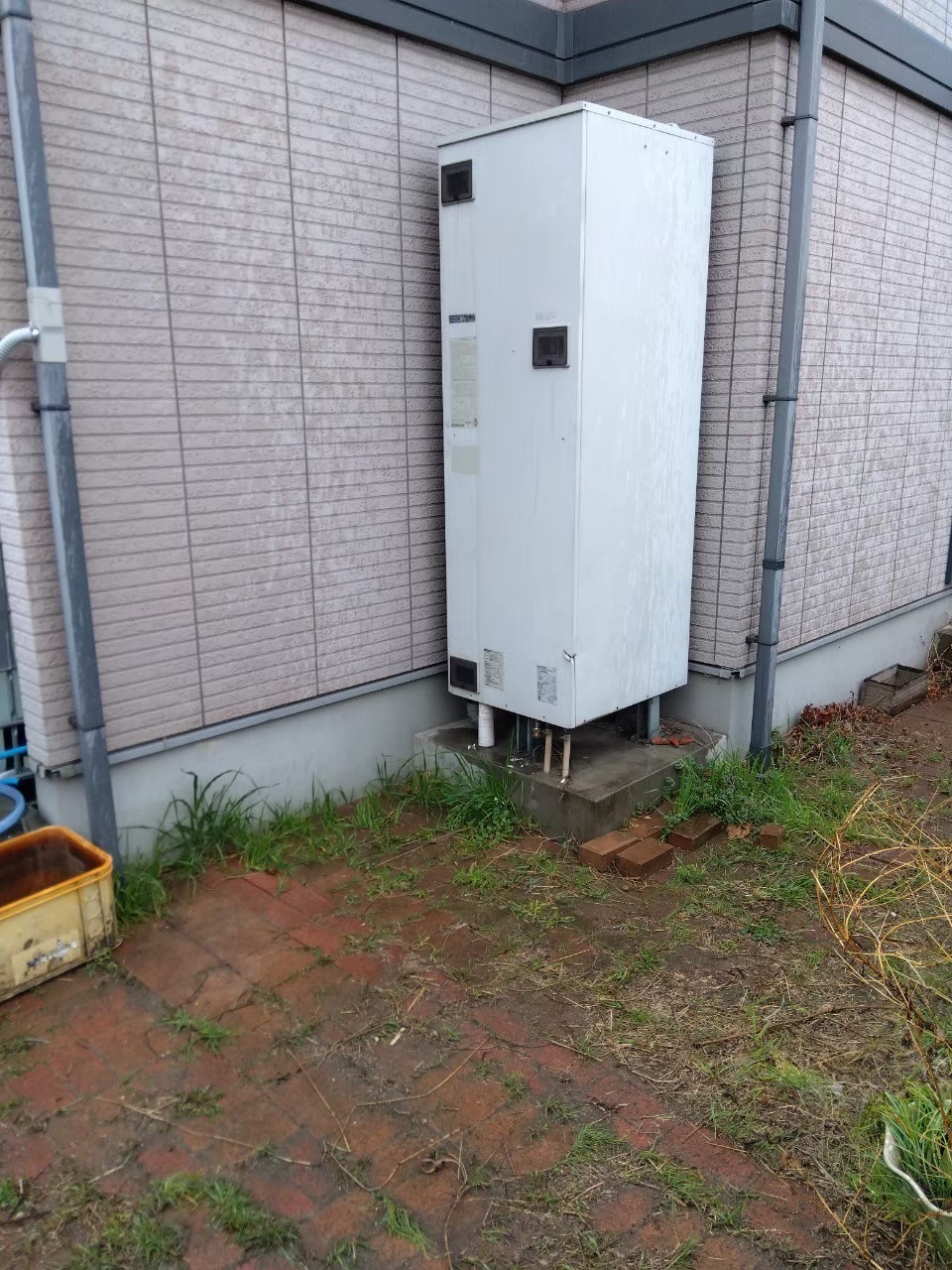 兵庫県姫路市Mエコキュートの施工事例工事前写真
