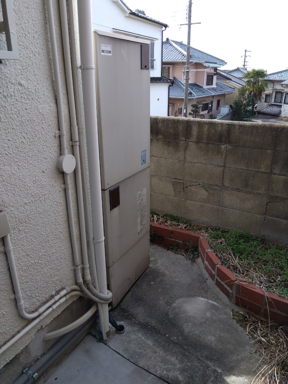 神戸市垂水区Nエコキュートの施工事例工事前写真