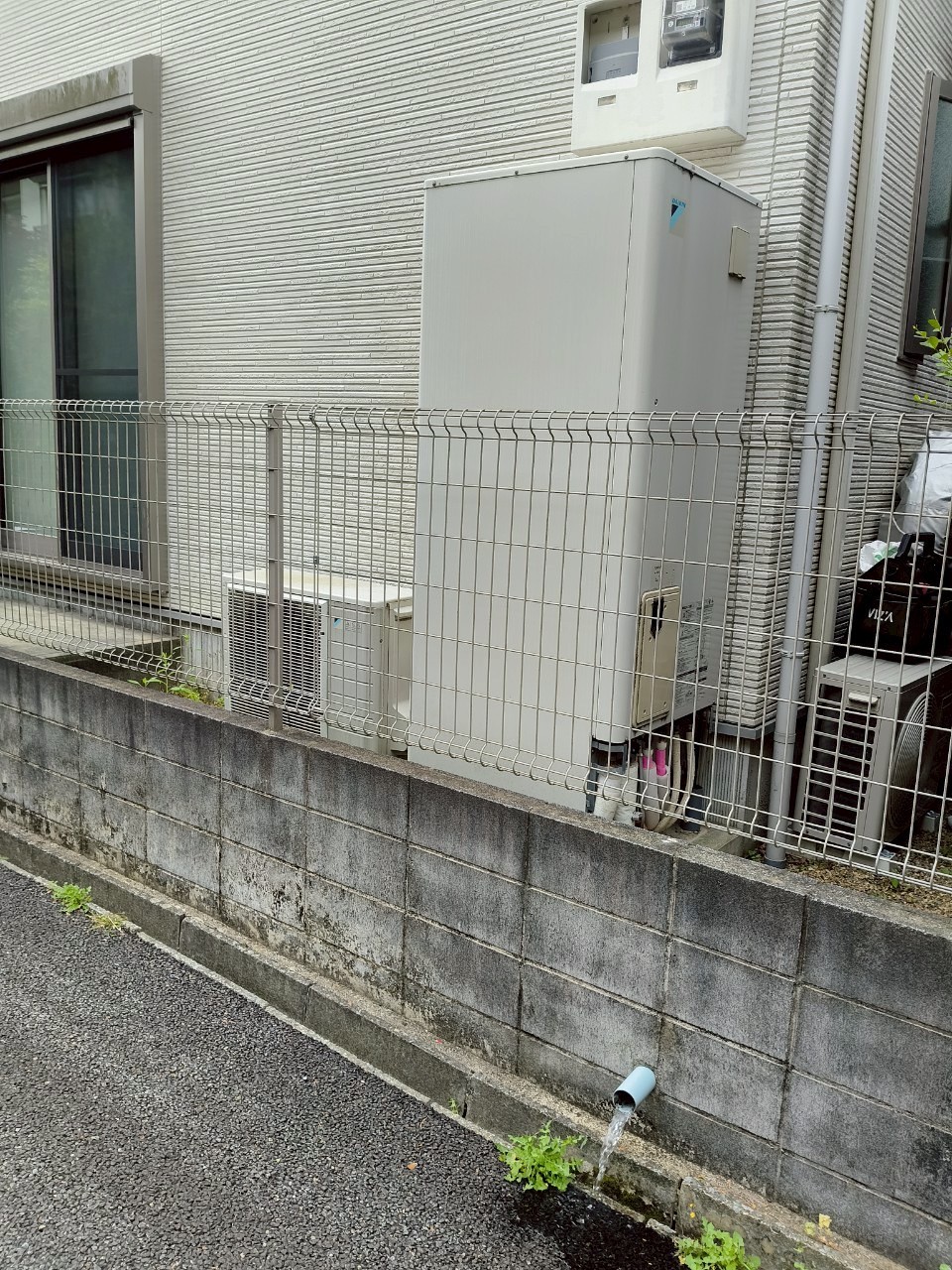 神戸市北区Yエコキュートの施工事例工事前写真