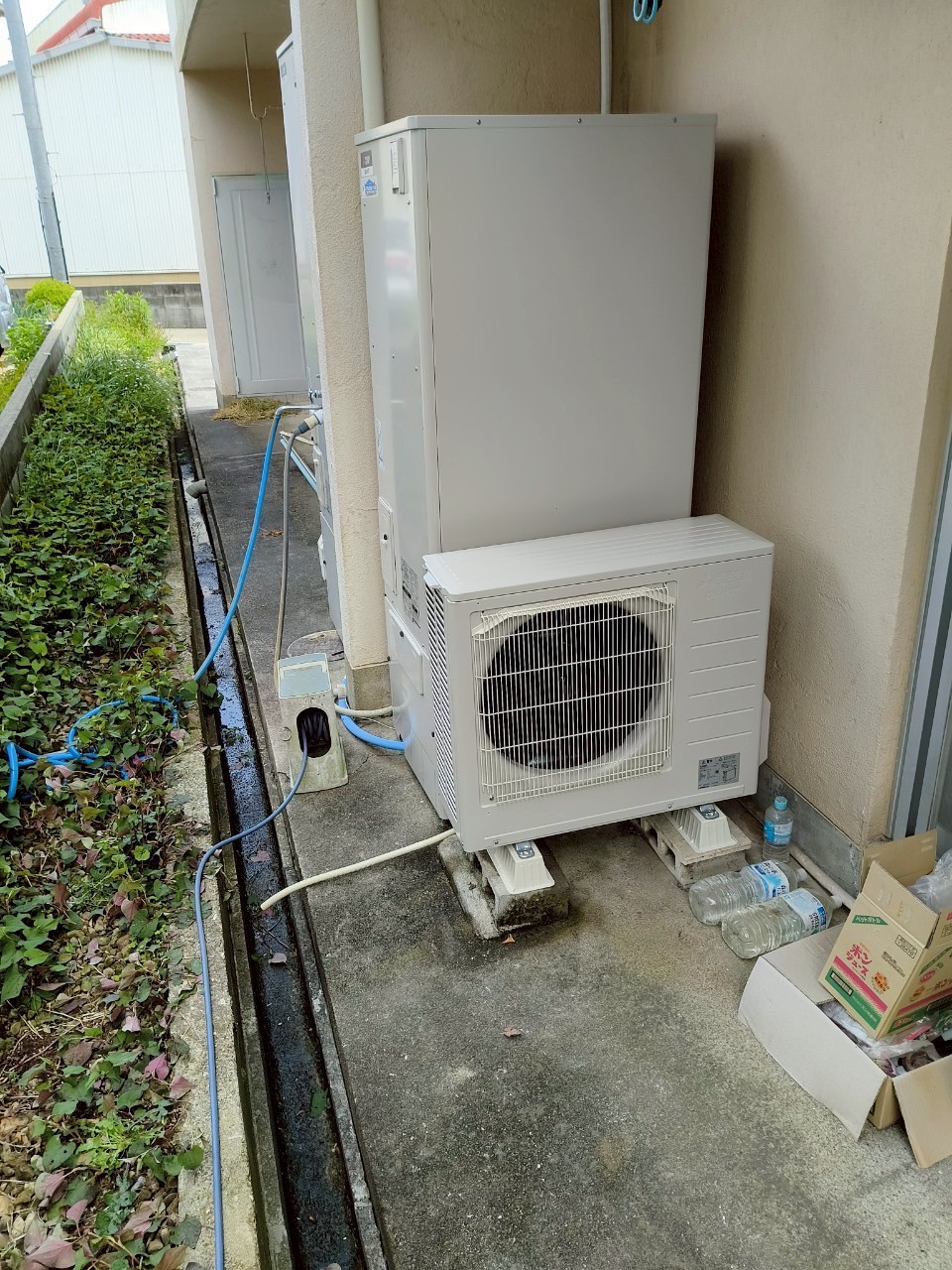 兵庫県明石市Nエコキュートの施工事例工事後写真