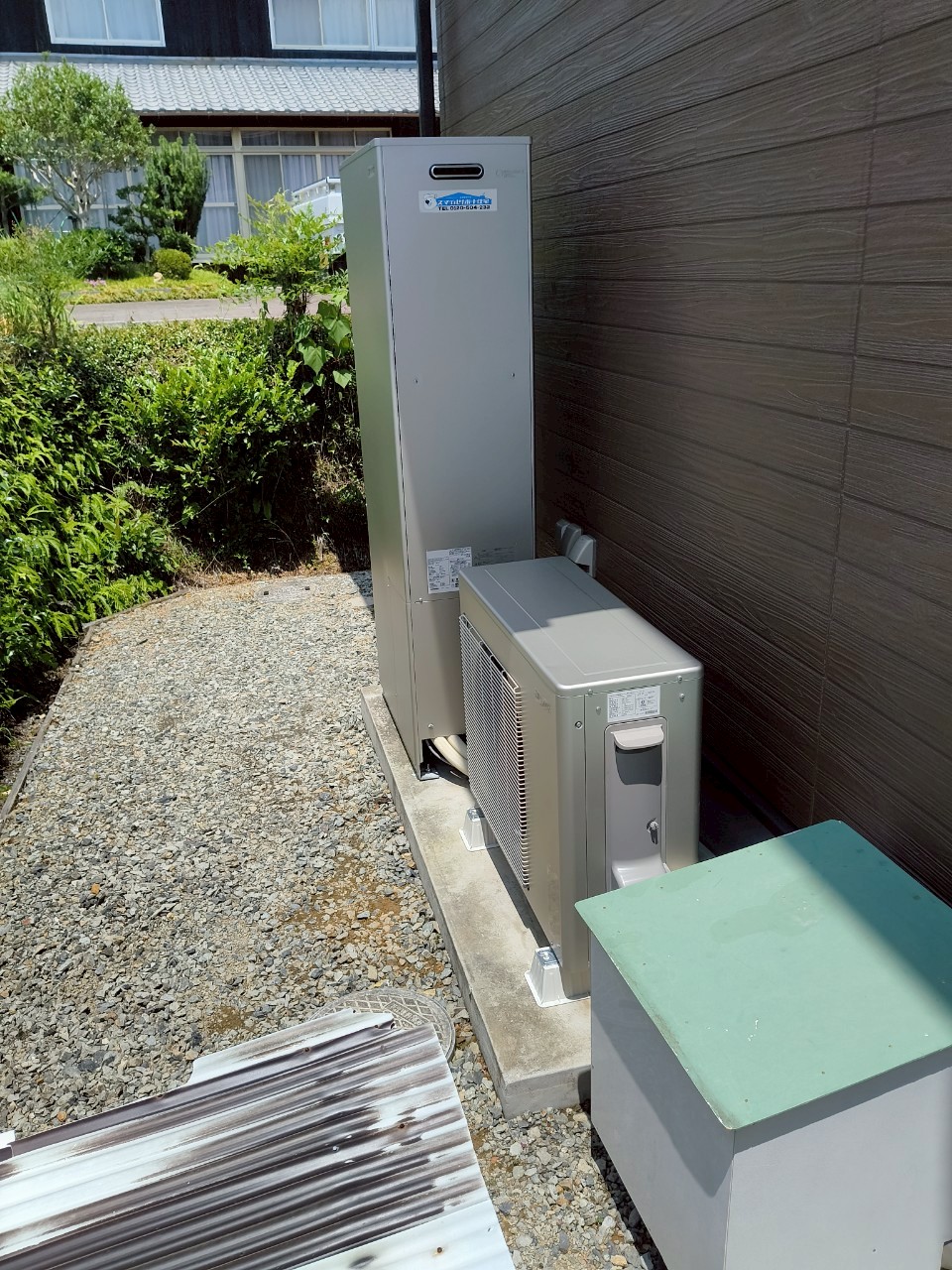 兵庫県加西市Kハイブリッド給湯器の施工事例工事後写真