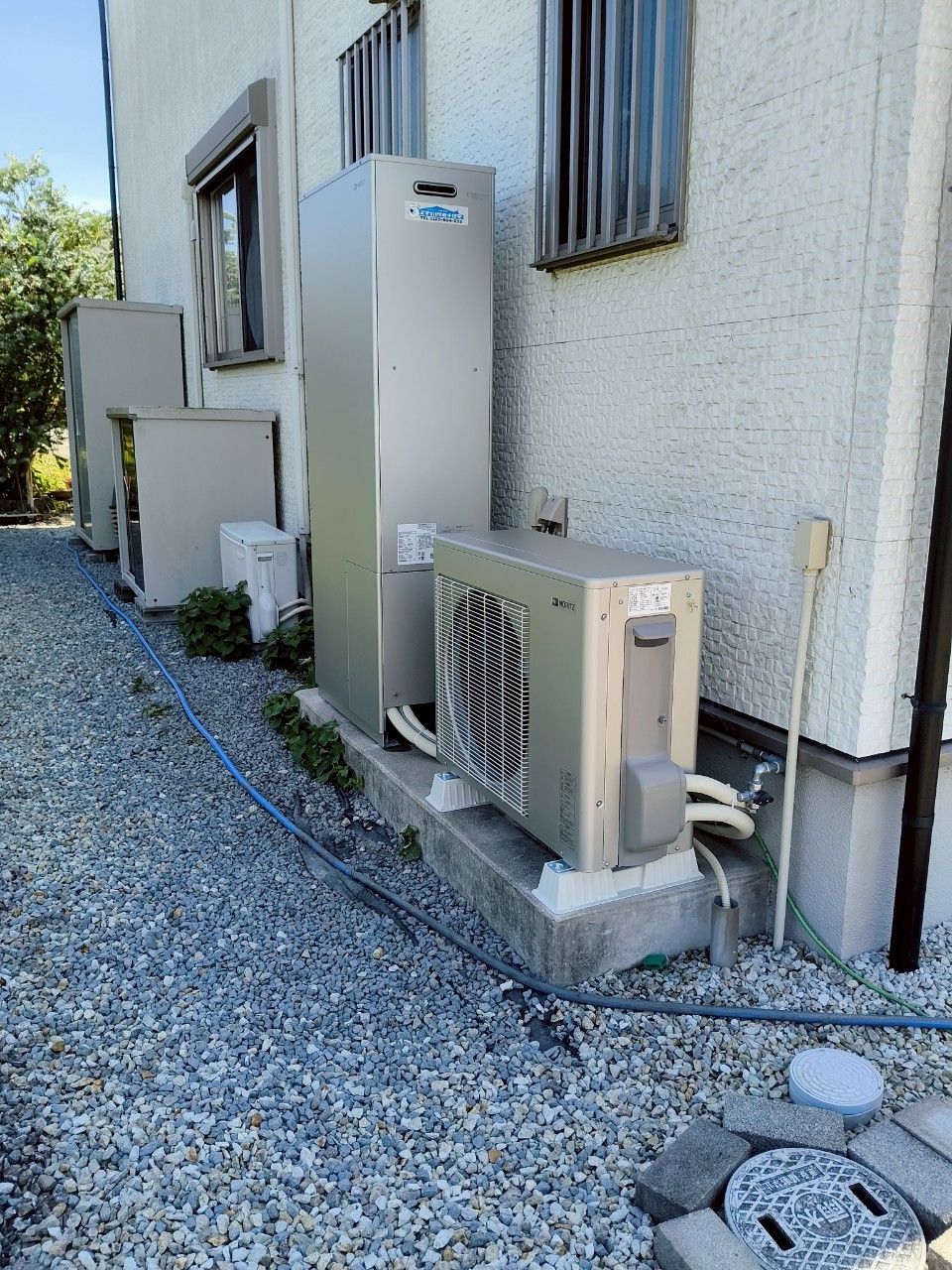 兵庫県三木市Yハイブリッド給湯器の施工事例工事後写真