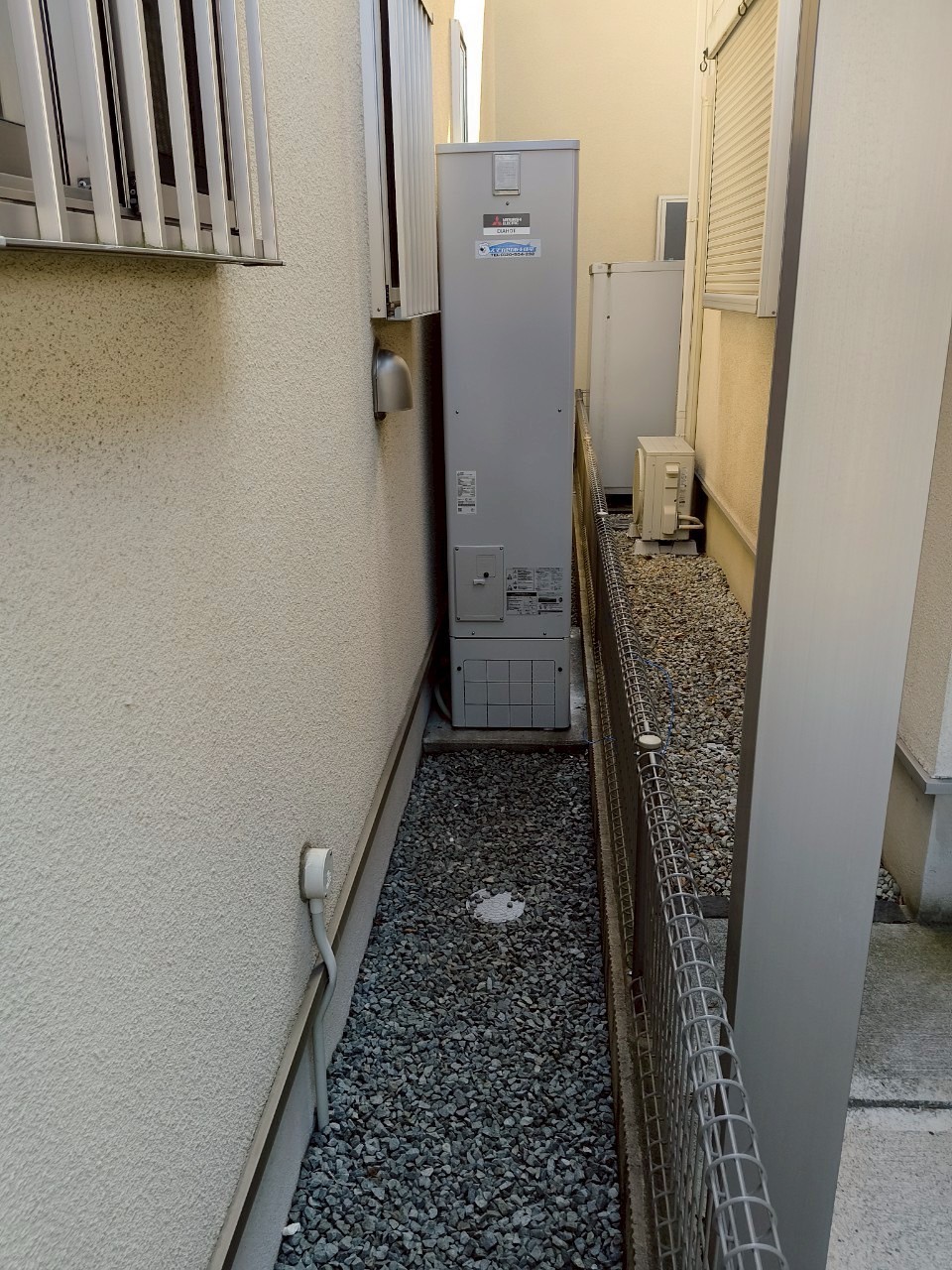兵庫県加古川市Hエコキュートの施工事例工事後写真