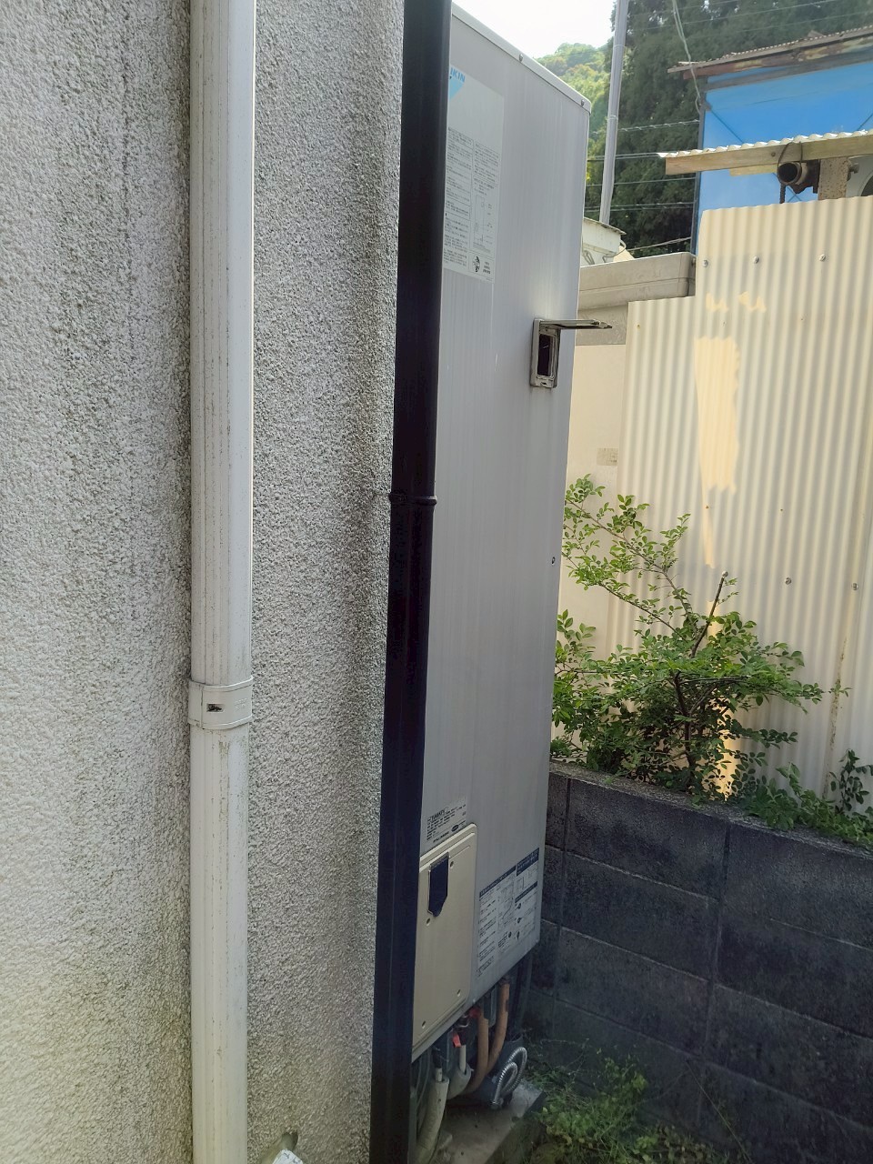 兵庫県高砂市Mエコキュートの施工事例工事前写真