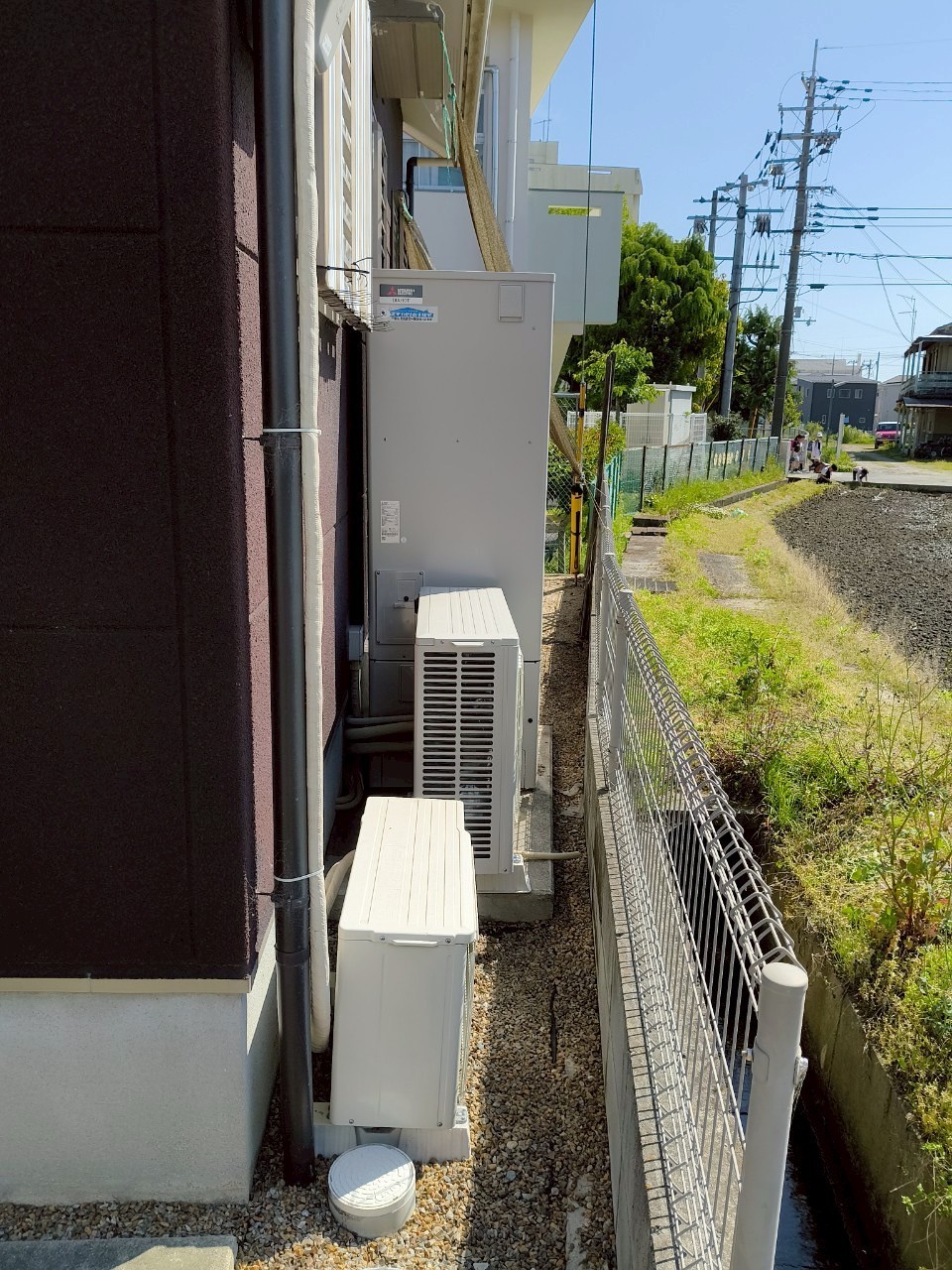 兵庫県明石市Sエコキュートの施工事例工事後写真