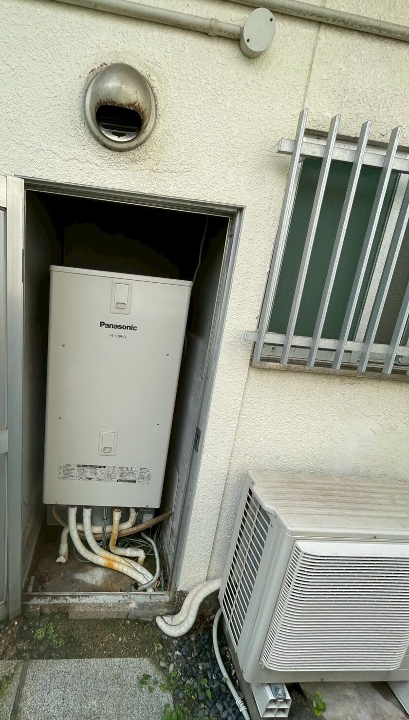 兵庫県明石市Nエコキュートの施工事例工事前写真