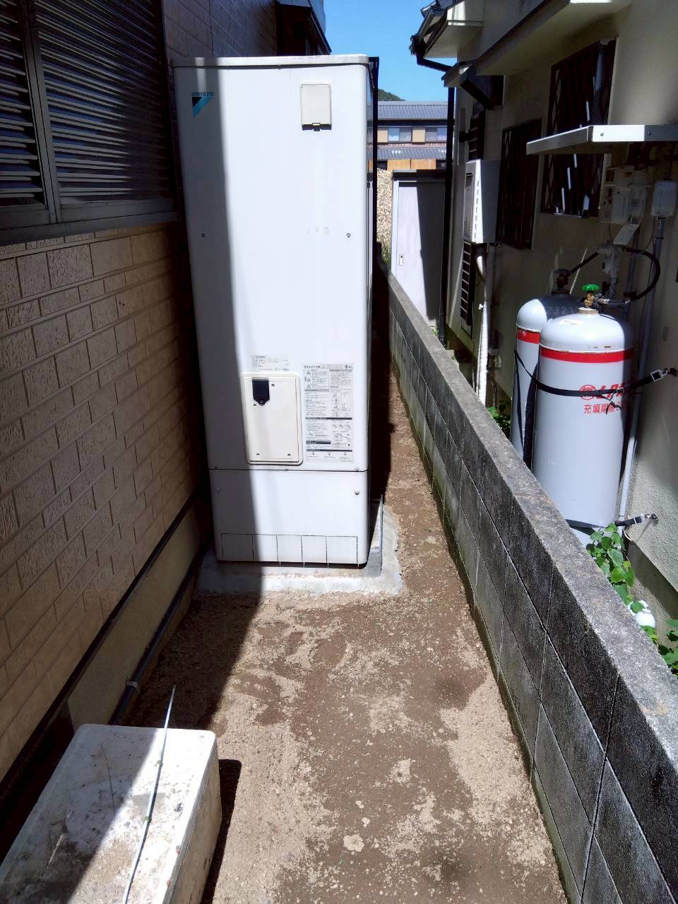 兵庫県加古川市Aエコキュートの施工事例工事前写真