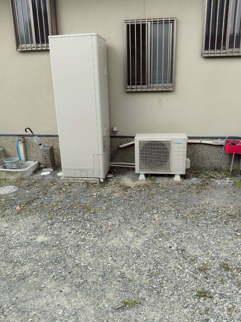 兵庫県三田市Oエコキュートの施工事例工事後写真