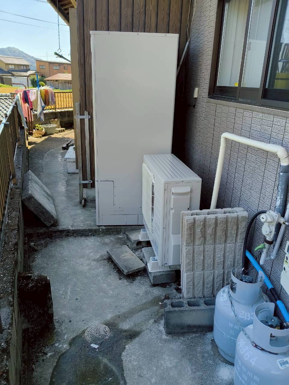 兵庫県神崎郡市川町Aエコキュートの施工事例工事後写真