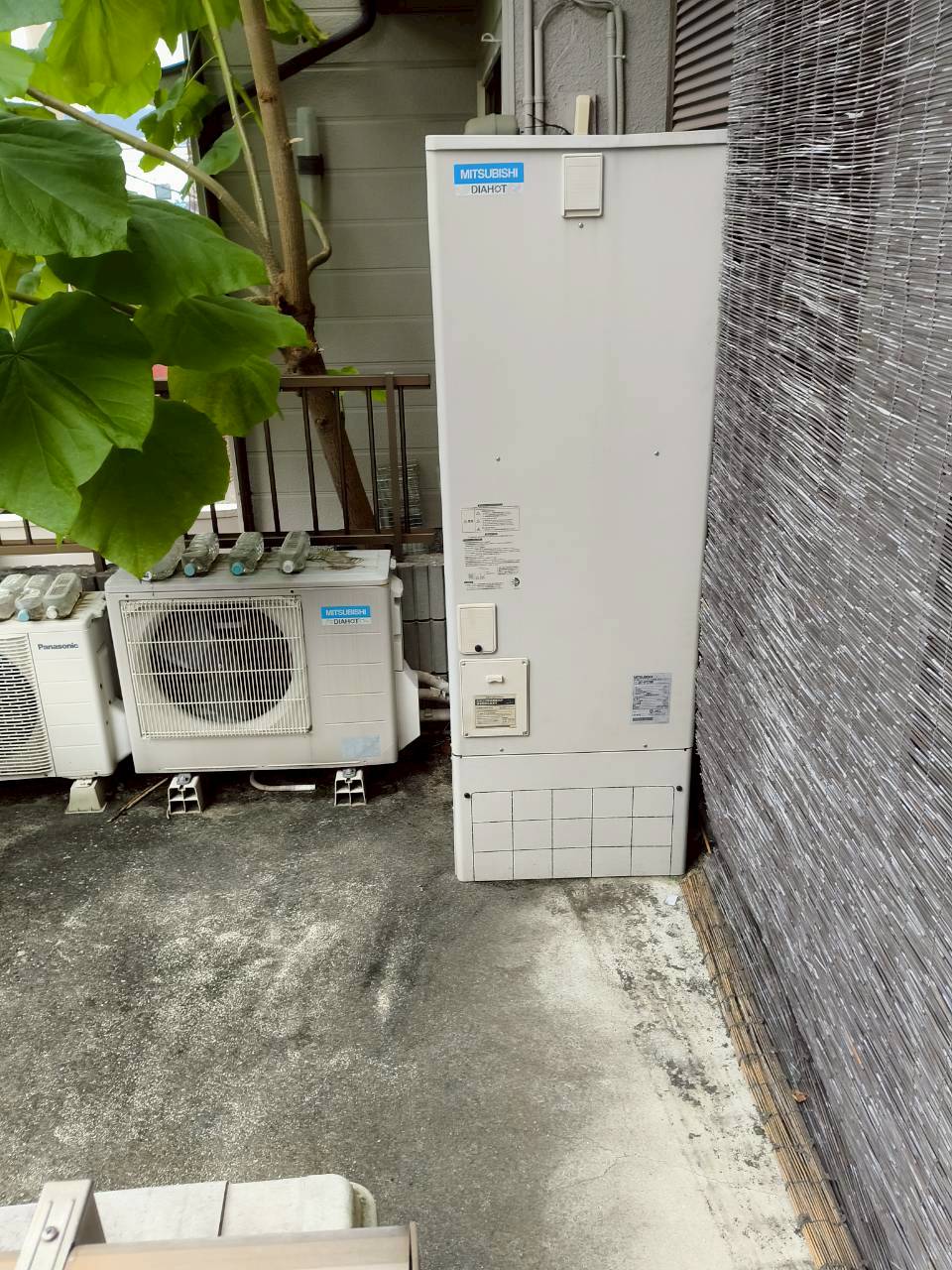 神戸市長田区Fエコキュートの施工事例工事前写真