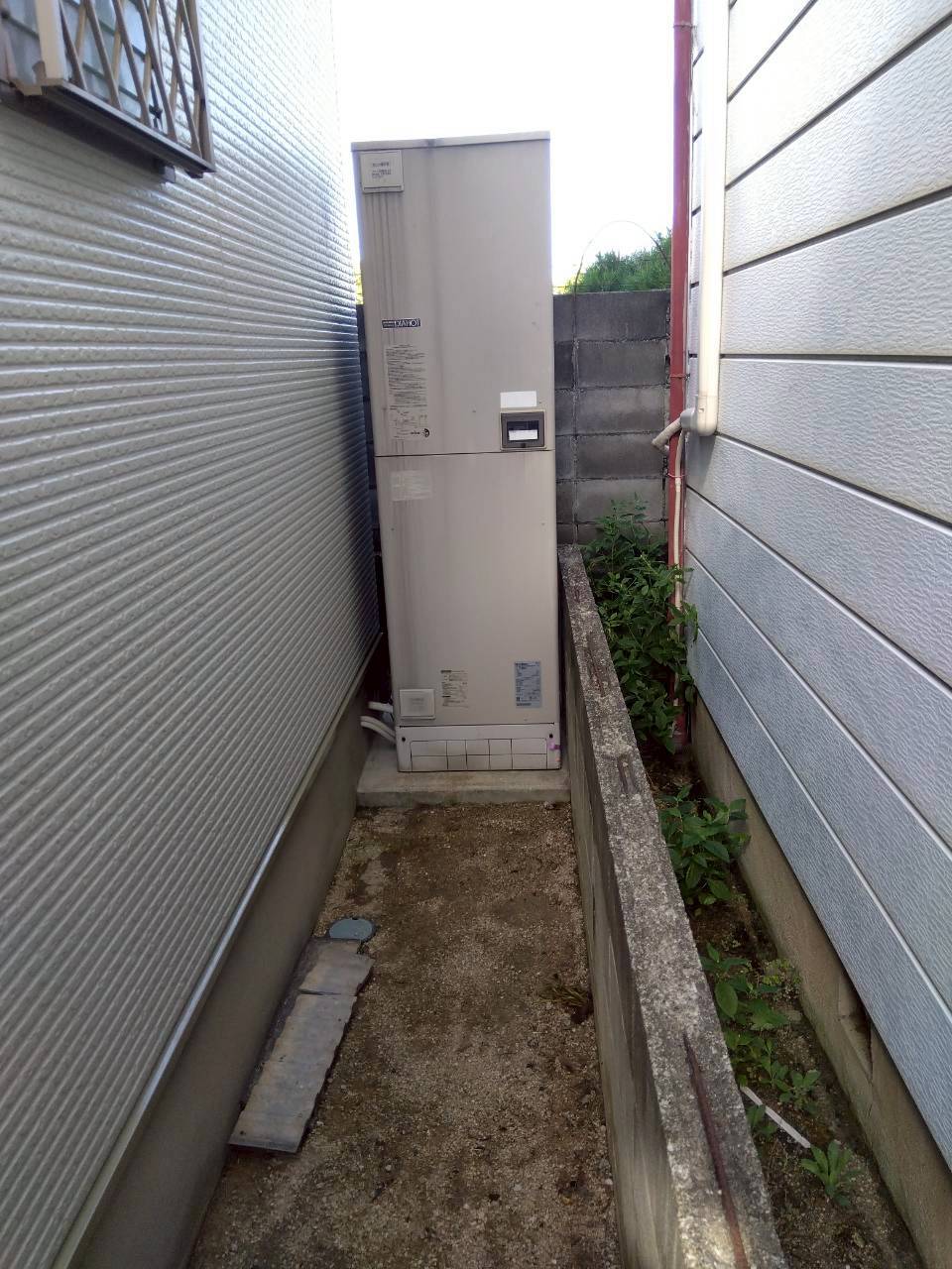 兵庫県明石市Tエコキュートの施工事例工事前写真