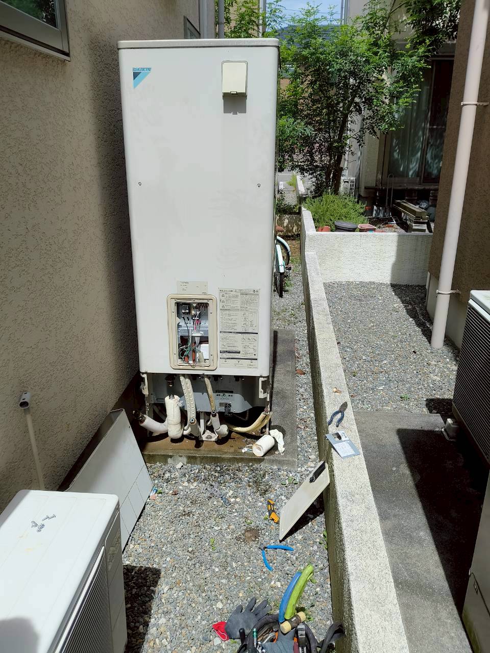 兵庫県明石市Tエコキュートの施工事例工事前写真
