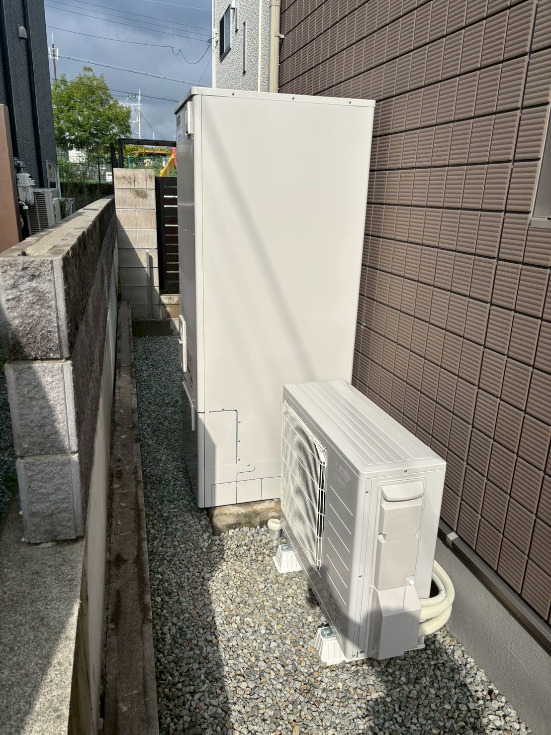 兵庫県明石市Tエコキュートの施工事例工事後写真