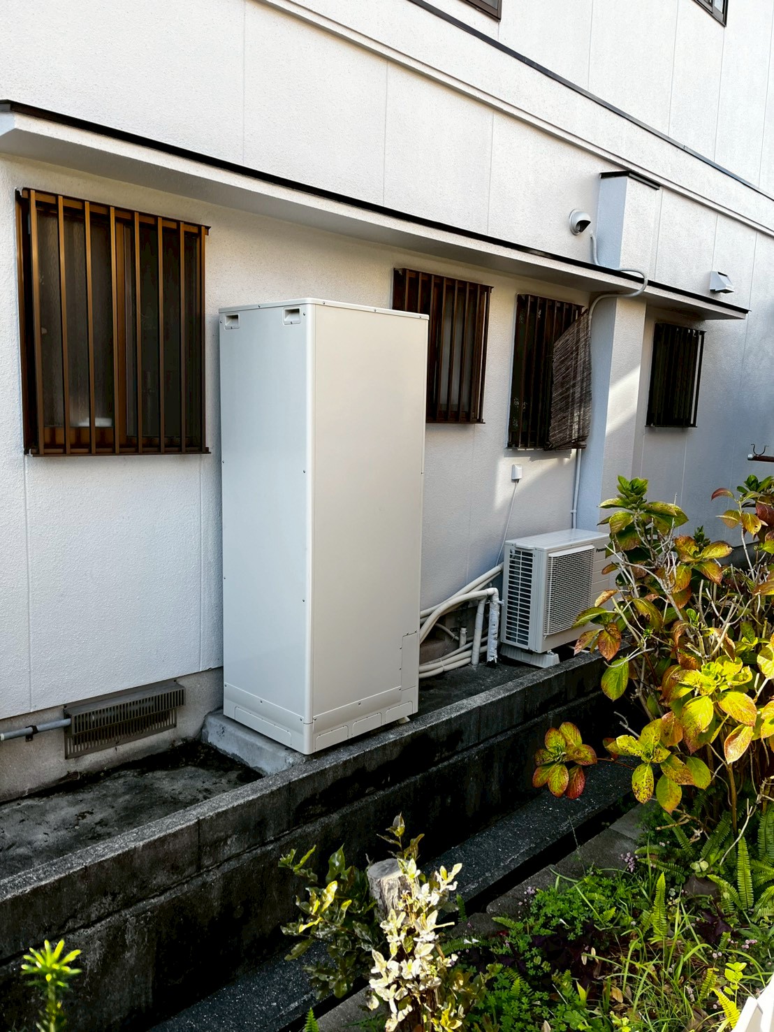 兵庫県明石市Sエコキュートの施工事例工事後写真