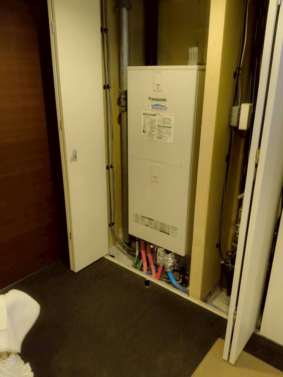 神戸市中央区Nエコキュートの施工事例工事後写真