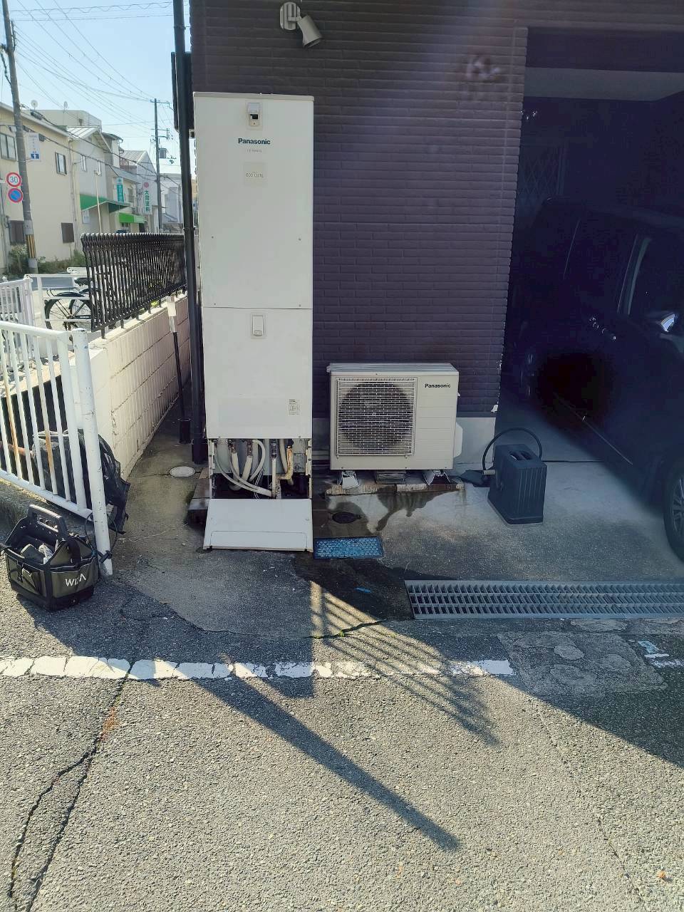 兵庫県尼崎市Kエコキュートの施工事例工事前写真