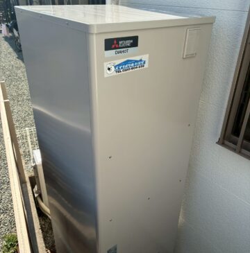 兵庫県伊丹市Iエコキュートの施工事例工事後写真