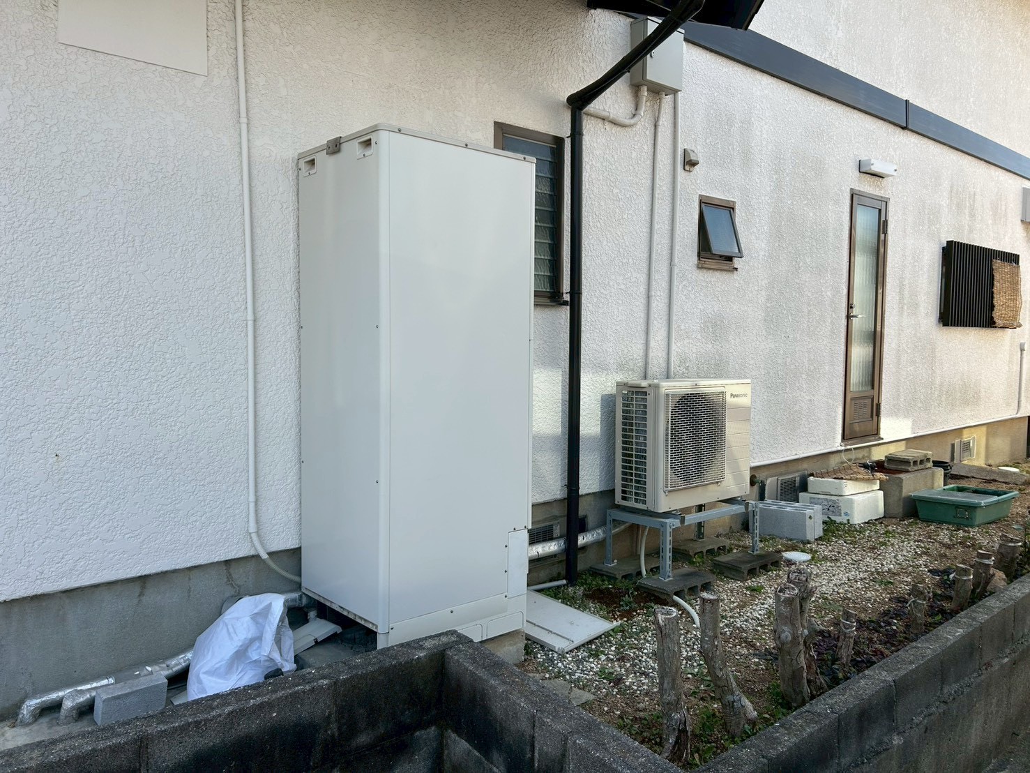 兵庫県加古川市Oエコキュートの施工事例工事前写真