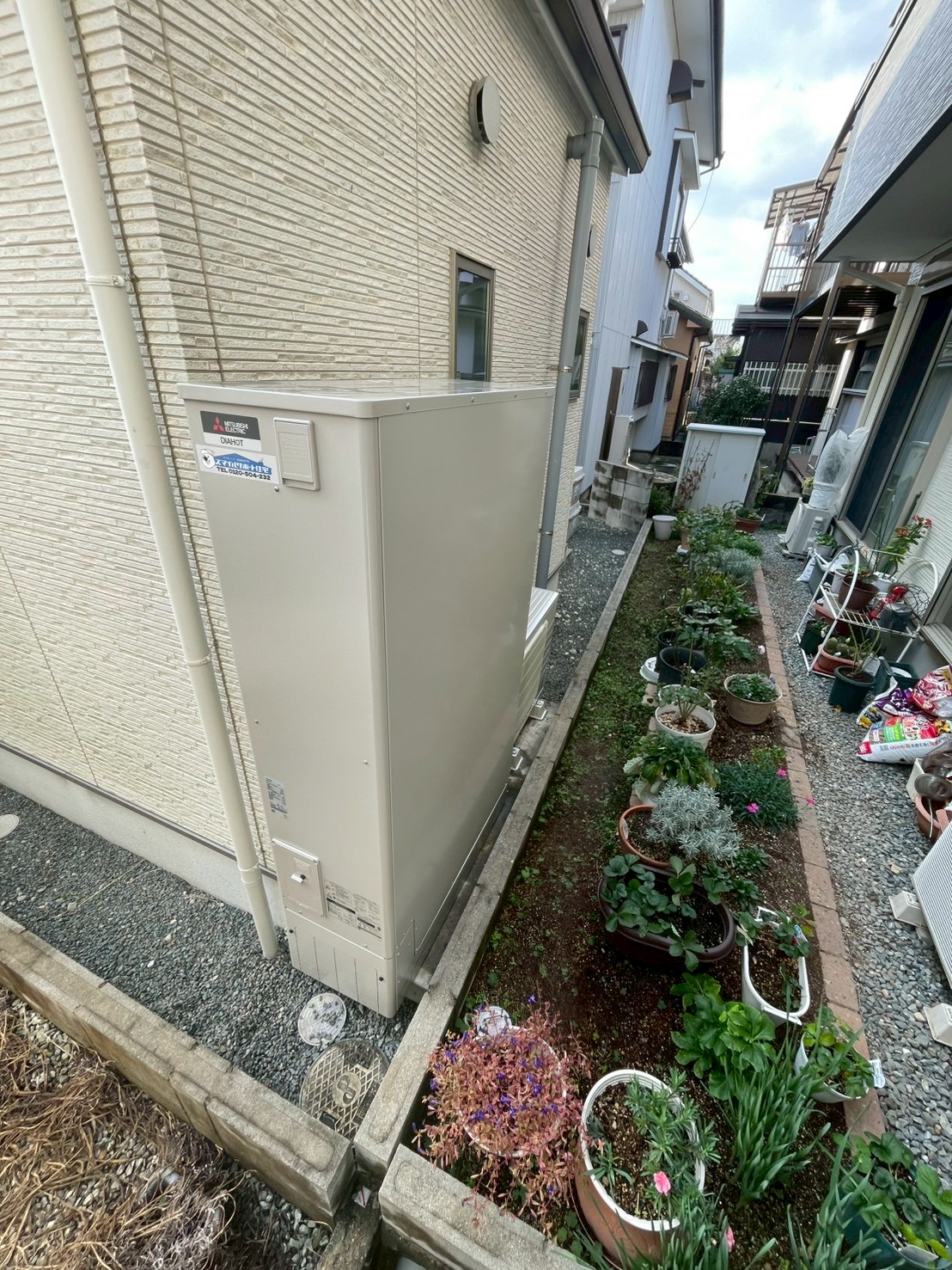 兵庫県明石市Hエコキュートの施工事例工事後写真