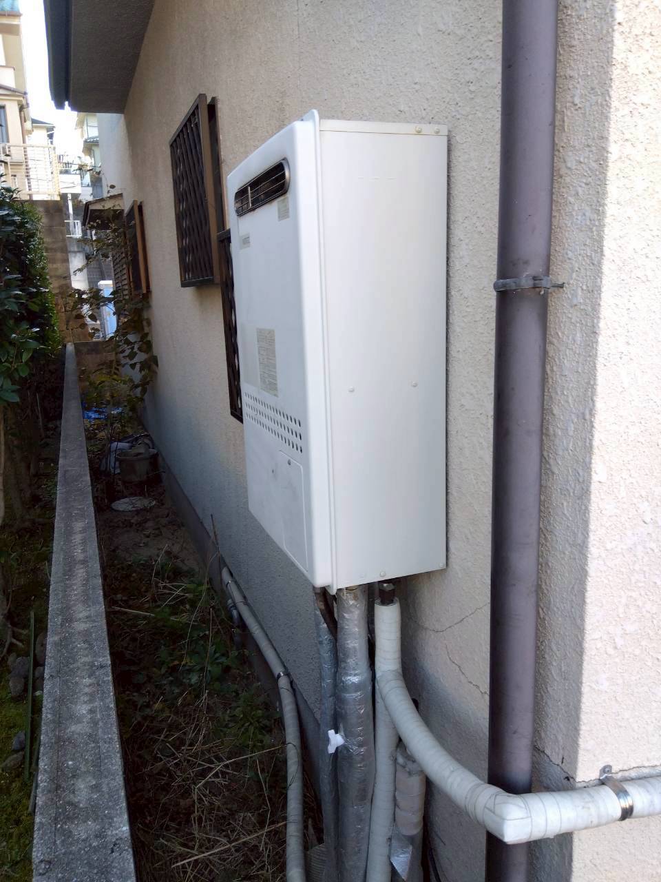 兵庫県姫路市Uガス給湯器の施工事例工事前写真