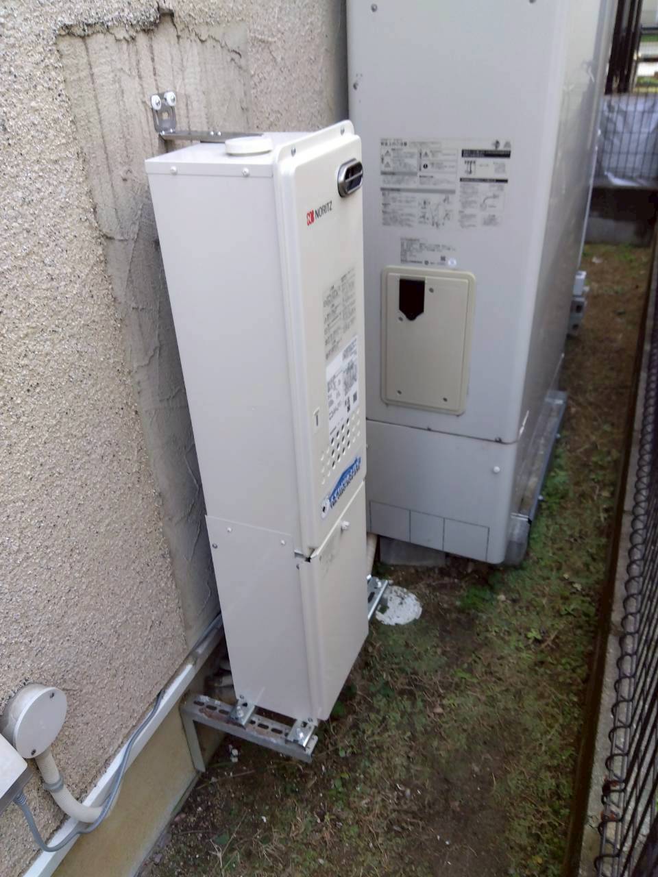 兵庫県明石市レンジフード交換工事工事イメージ01