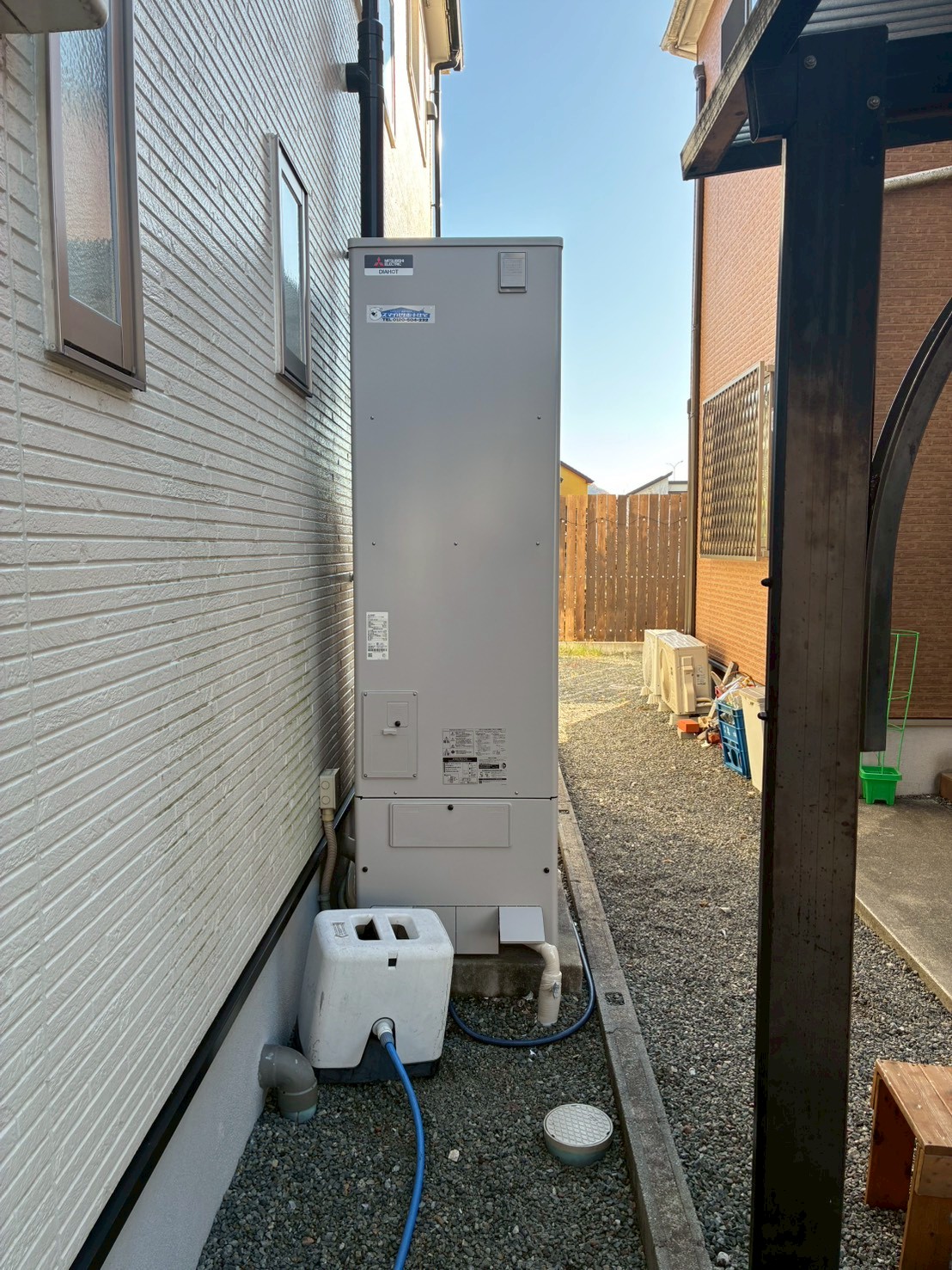 兵庫県姫路市Iエコキュートの施工事例工事後写真