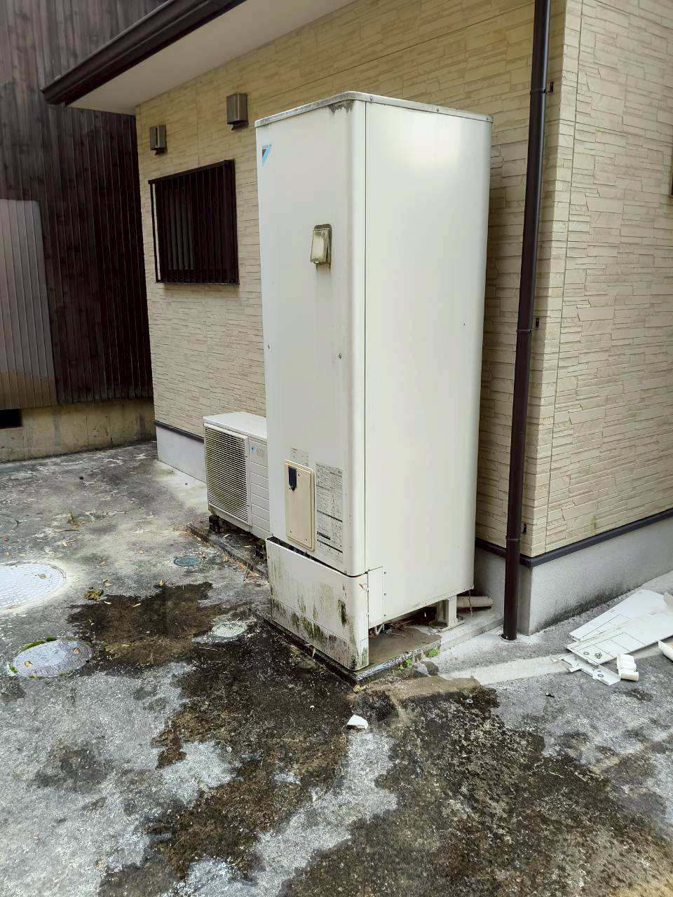 兵庫県三木市Kエコキュートの施工事例工事前写真