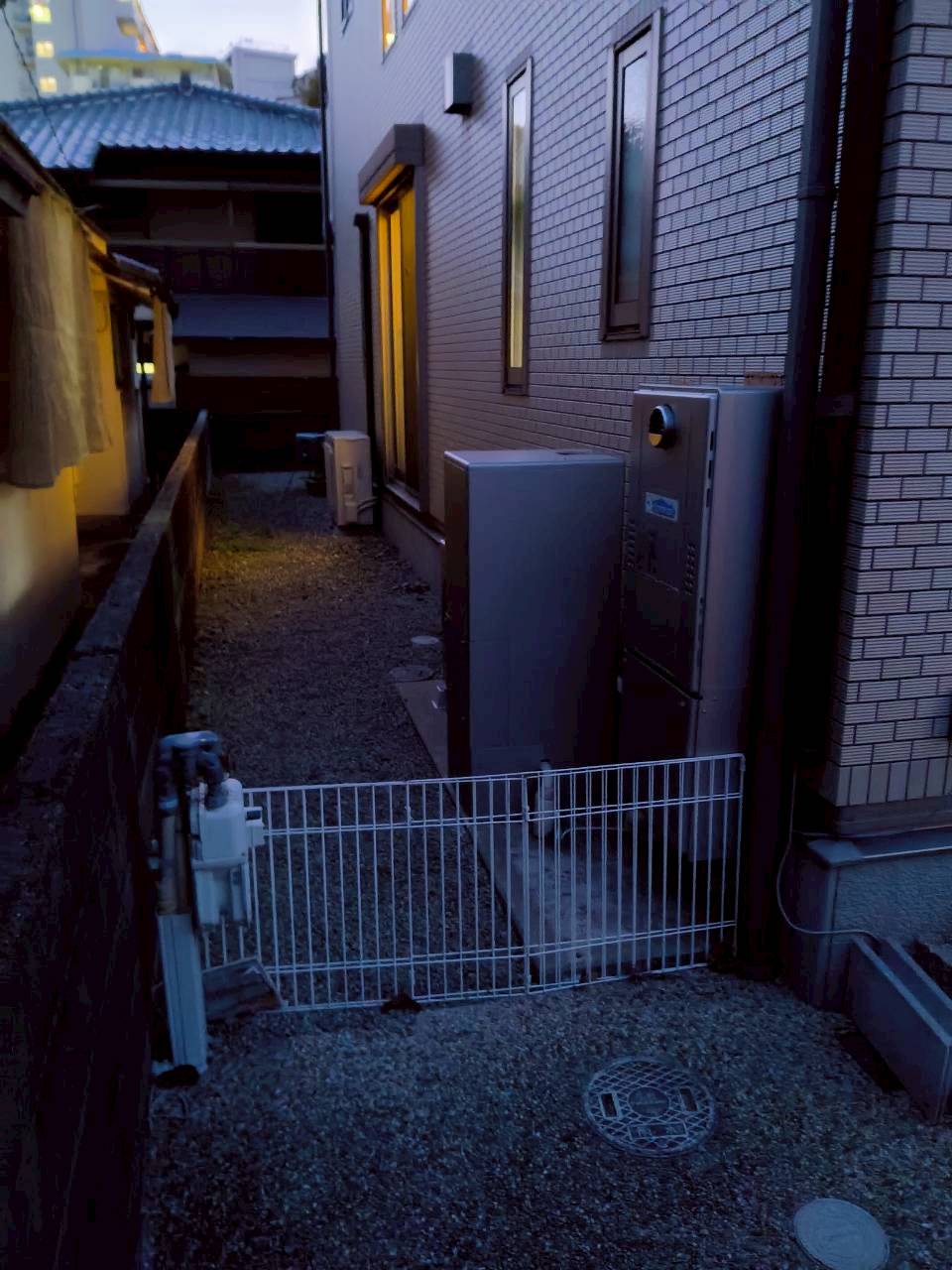 兵庫県明石市Kハイブリッド給湯器の施工事例工事後写真