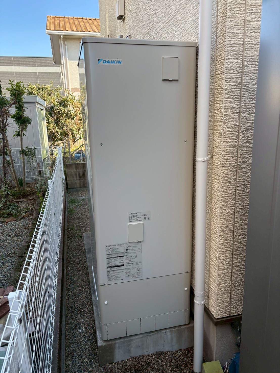 兵庫県明石市Fエコキュートの施工事例工事後写真