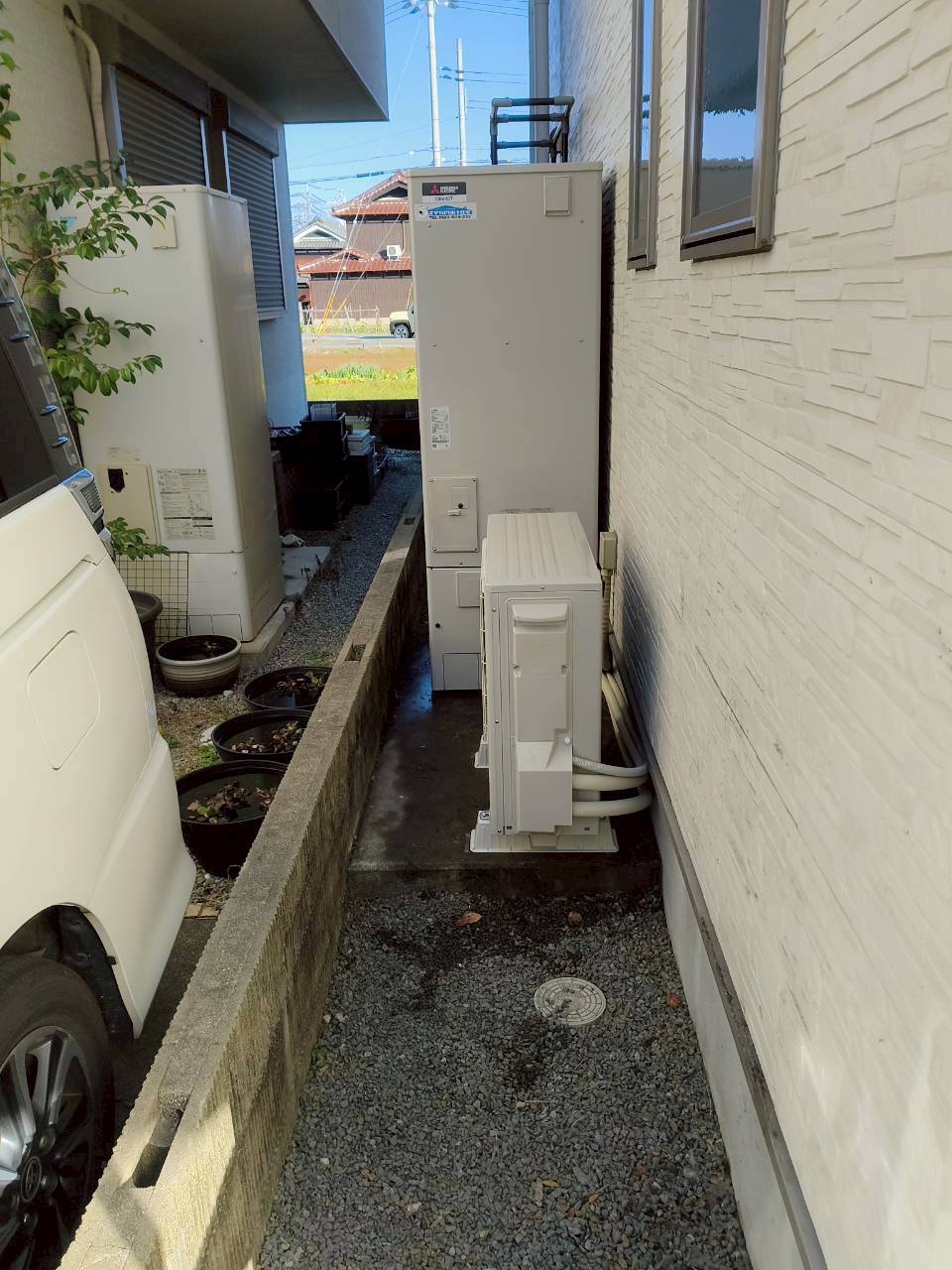 兵庫県明石市Yエコキュートの施工事例工事後写真