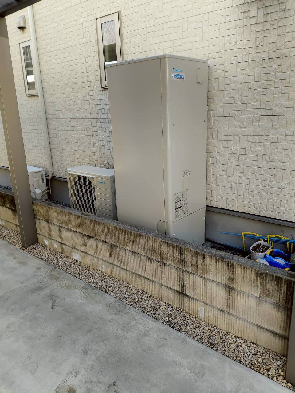 兵庫県明石市Mエコキュートの施工事例工事後写真