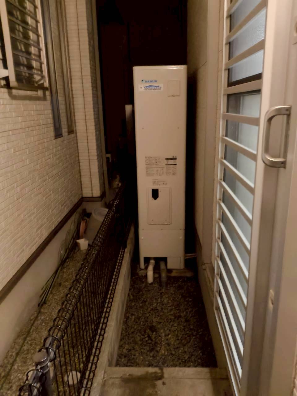 兵庫県加古川市Uエコキュートの施工事例工事後写真