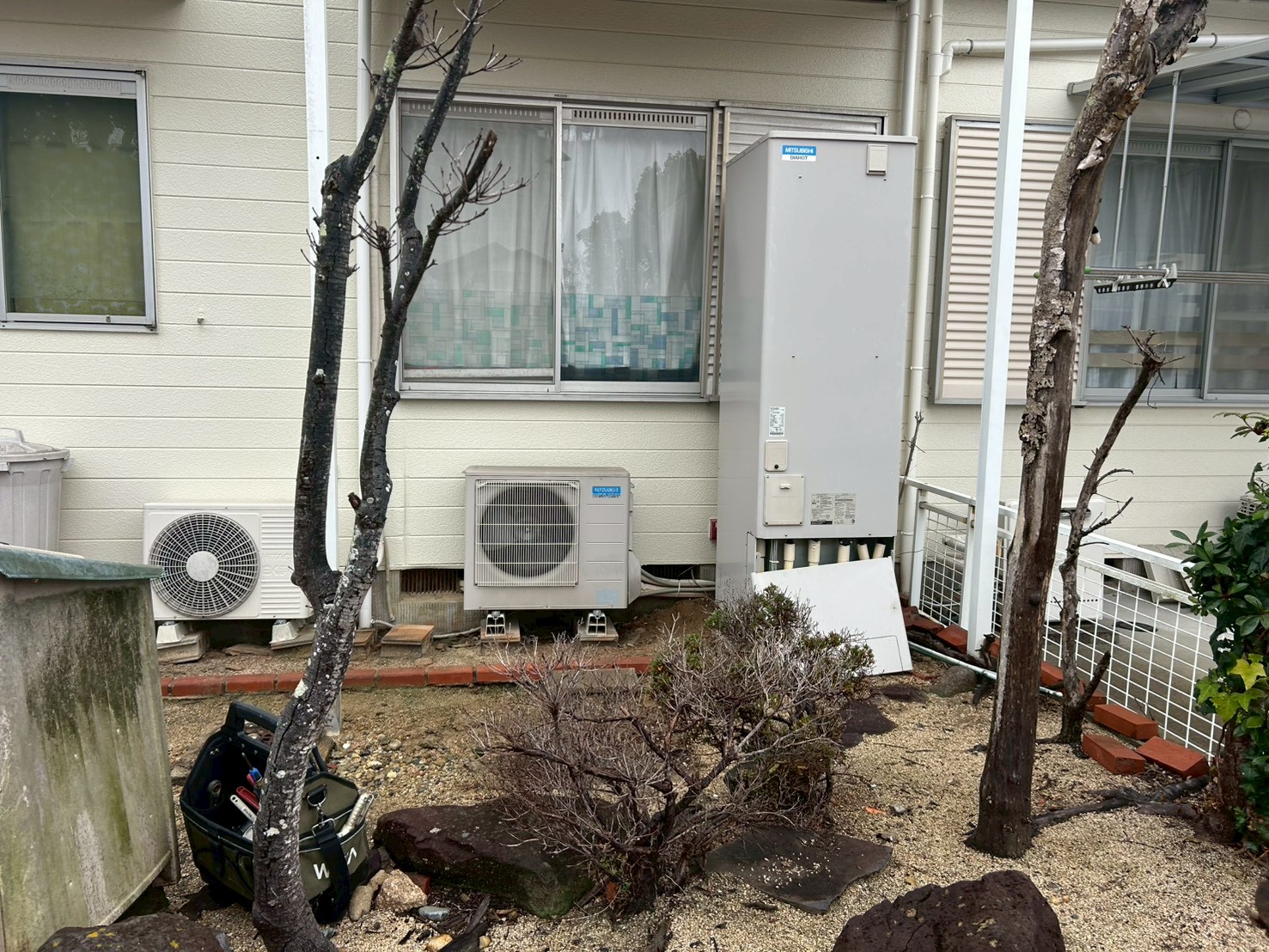 神戸市西区Nエコキュートの施工事例工事前写真