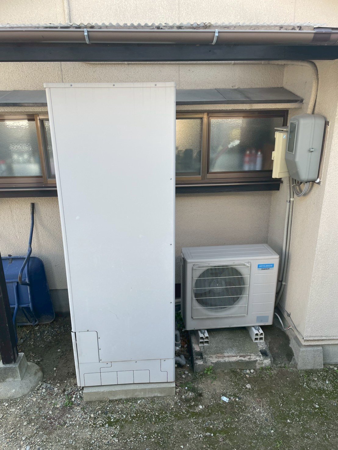 神戸市西区Yエコキュートの施工事例工事前写真