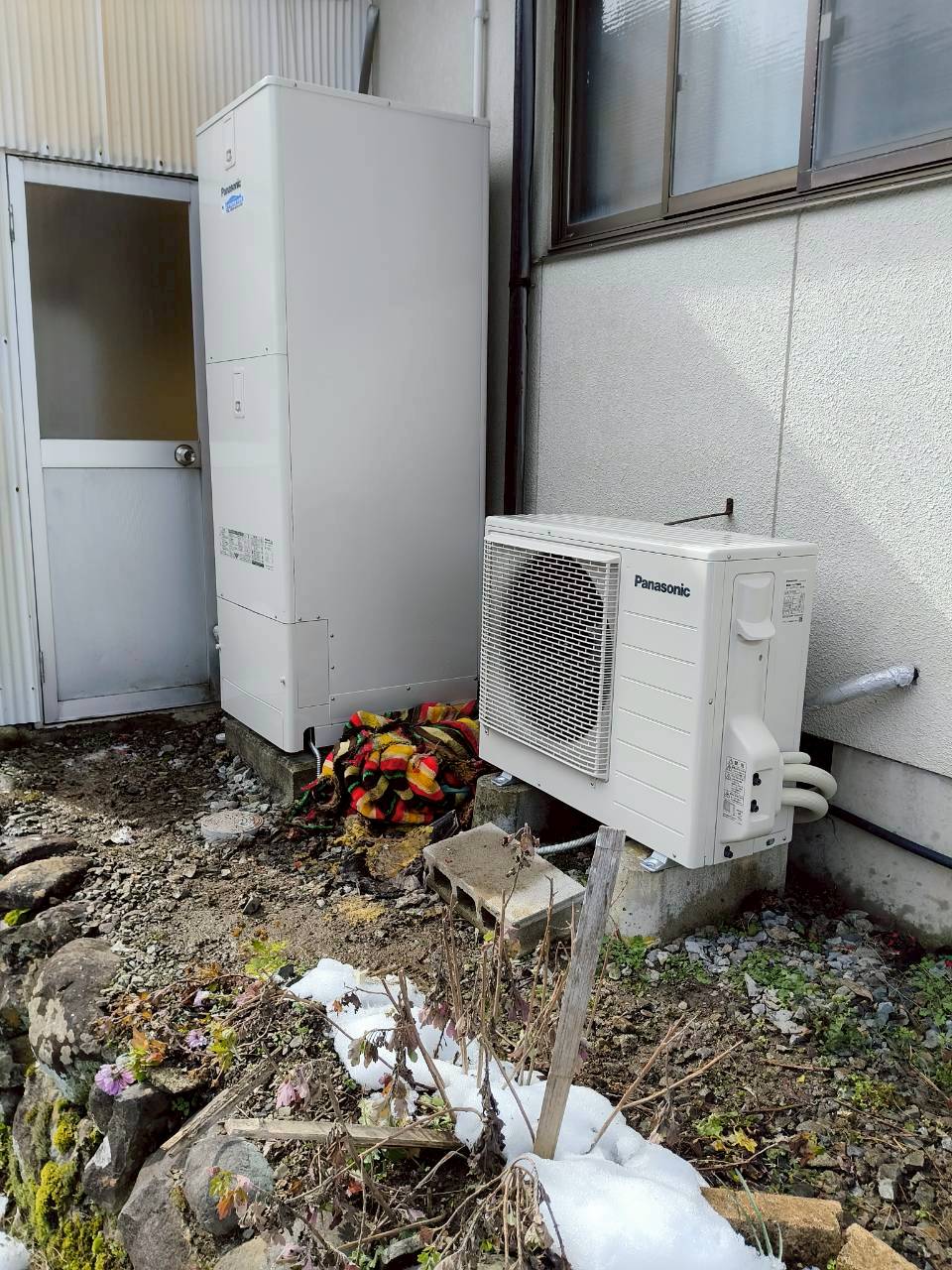 兵庫県養父市Mエコキュートの施工事例工事後写真