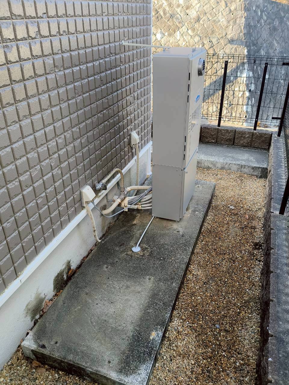 兵庫県川辺郡猪名川町Kガス給湯器の施工事例工事後写真