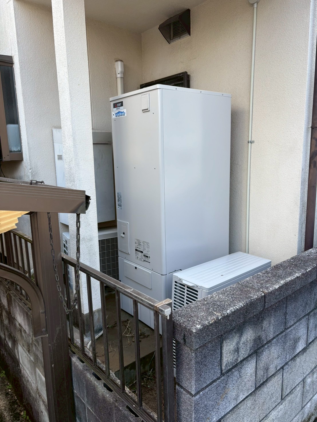 兵庫県姫路市Tエコキュートの施工事例工事後写真