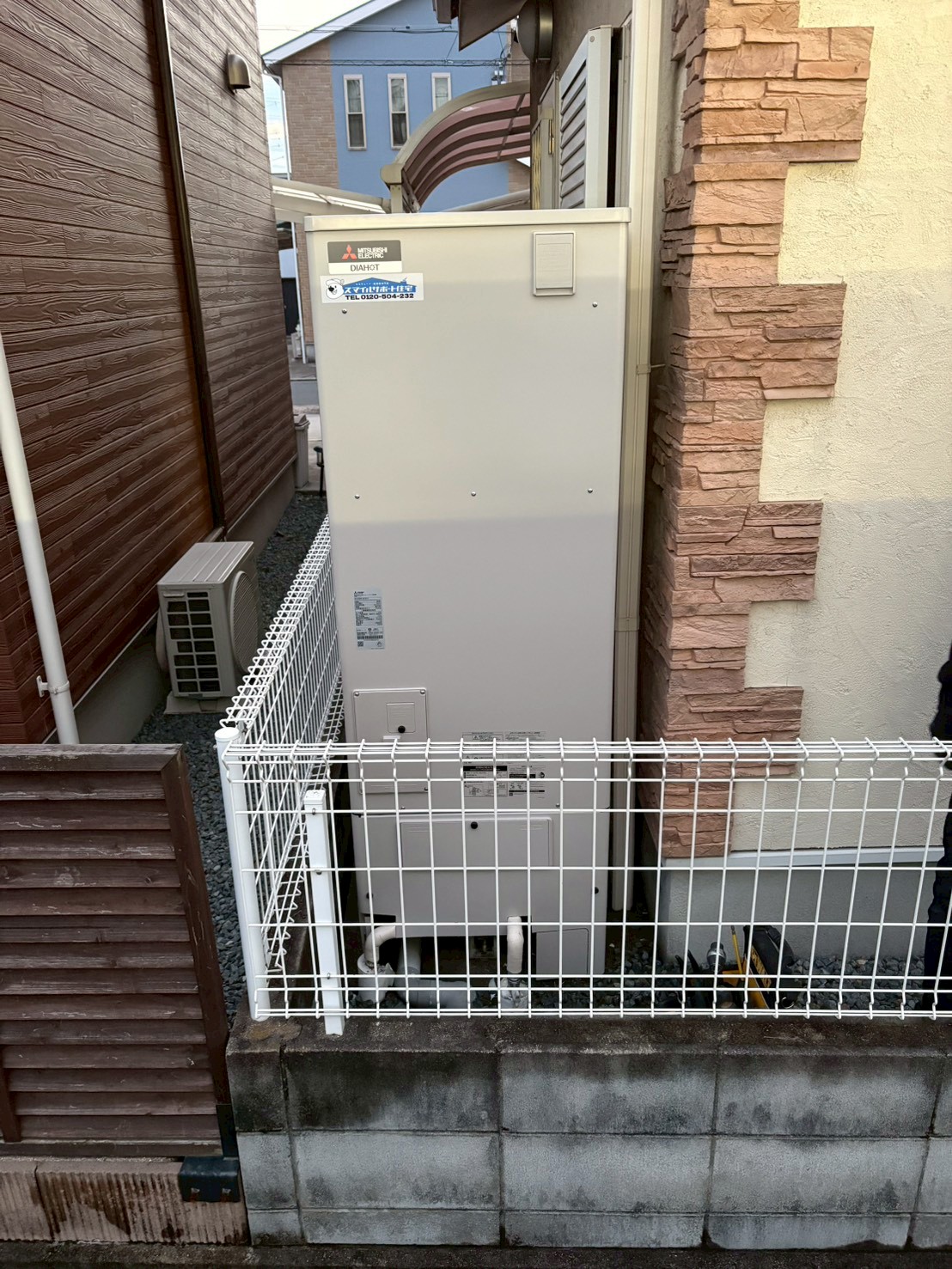 兵庫県加古川市Mエコキュートの施工事例工事後写真