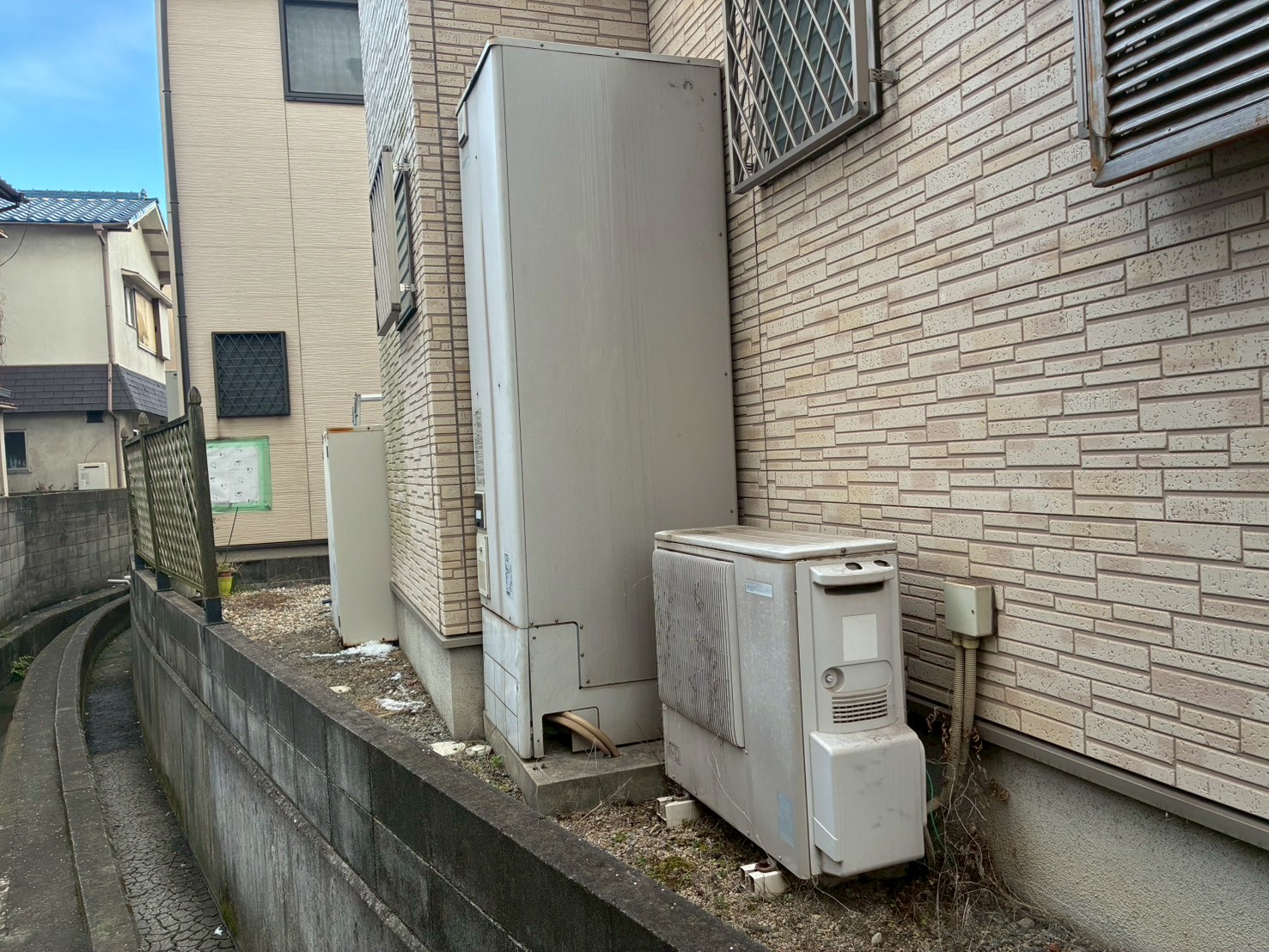 兵庫県加古郡播磨町Tエコキュートの施工事例工事前写真