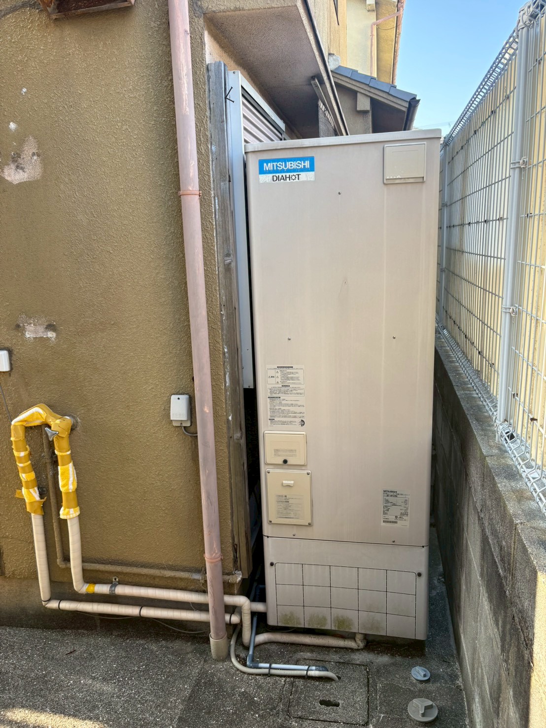 神戸市垂水区Yエコキュートの施工事例工事前写真