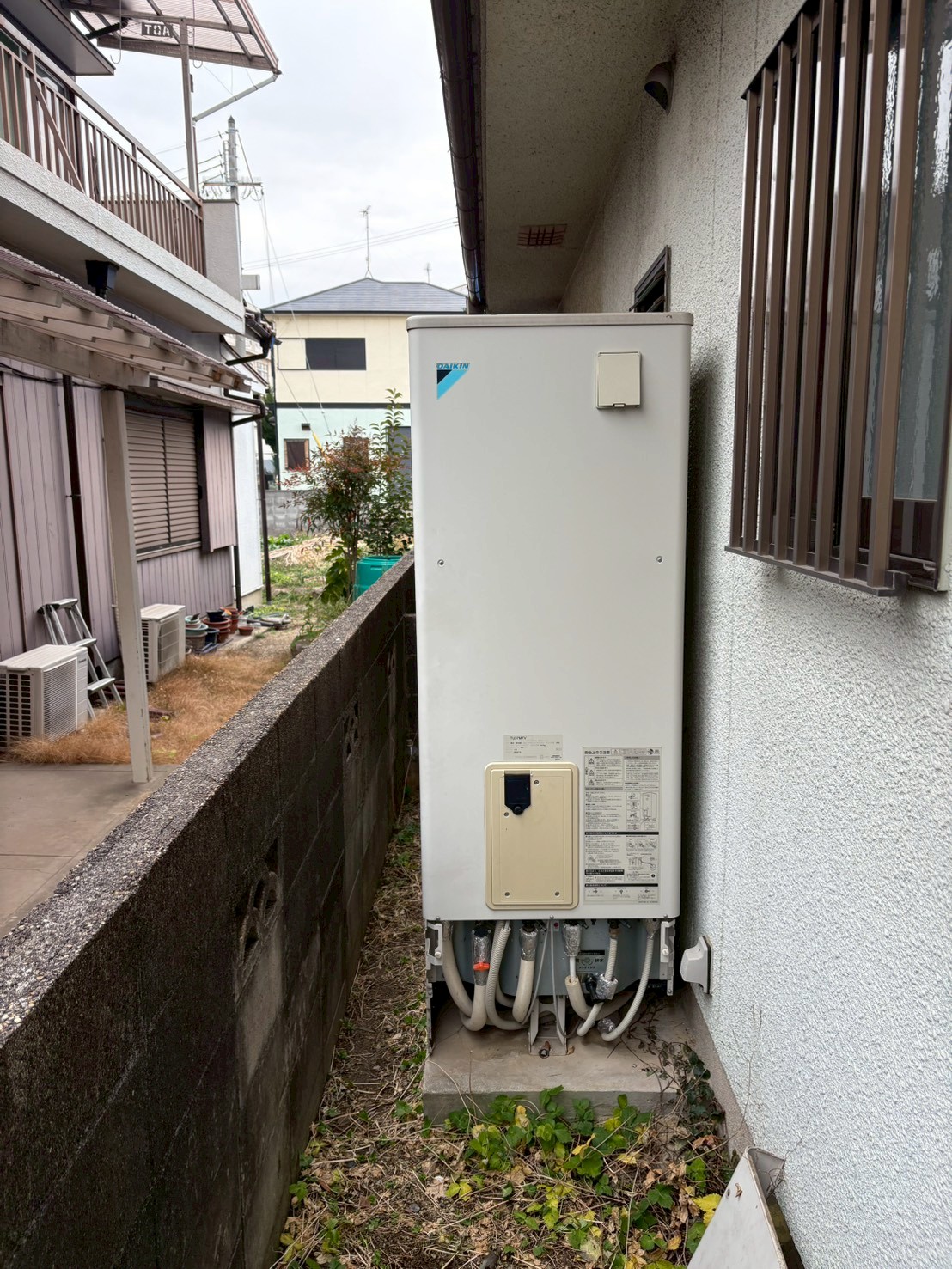 兵庫県加古川市Kエコキュートの施工事例工事前写真