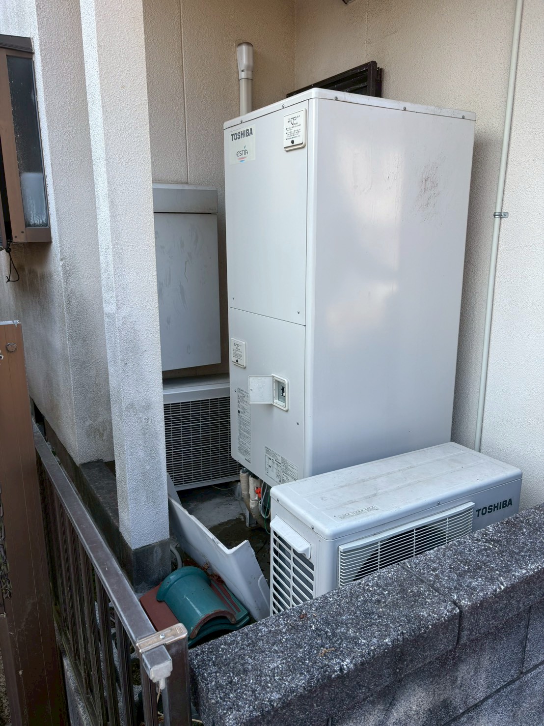 兵庫県姫路市Tエコキュートの施工事例工事前写真