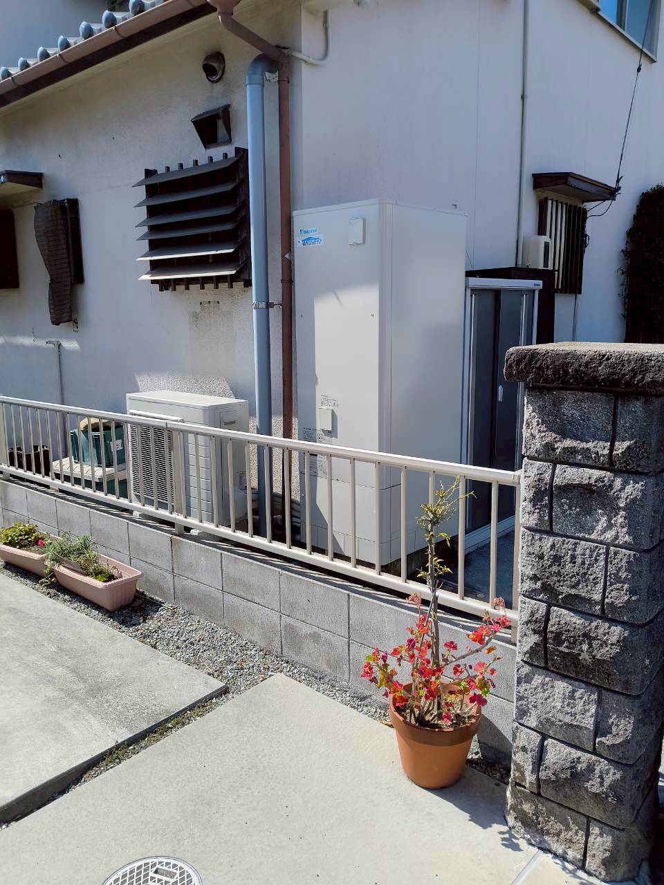 兵庫県加古郡播磨町Nエコキュートの施工事例工事後写真