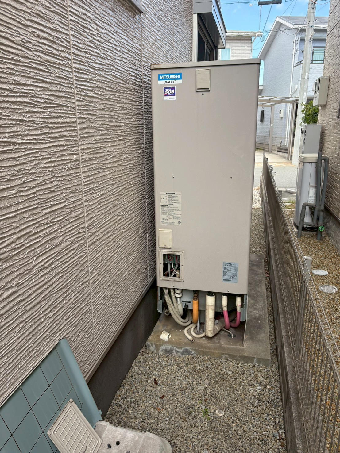 兵庫県加古郡播磨町Nエコキュートの施工事例工事前写真