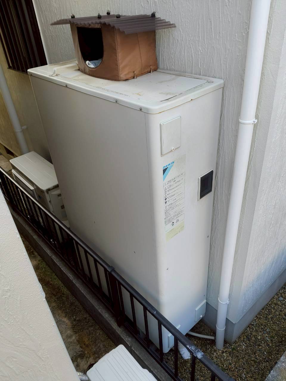 神戸市西区Fエコキュートの施工事例工事前写真